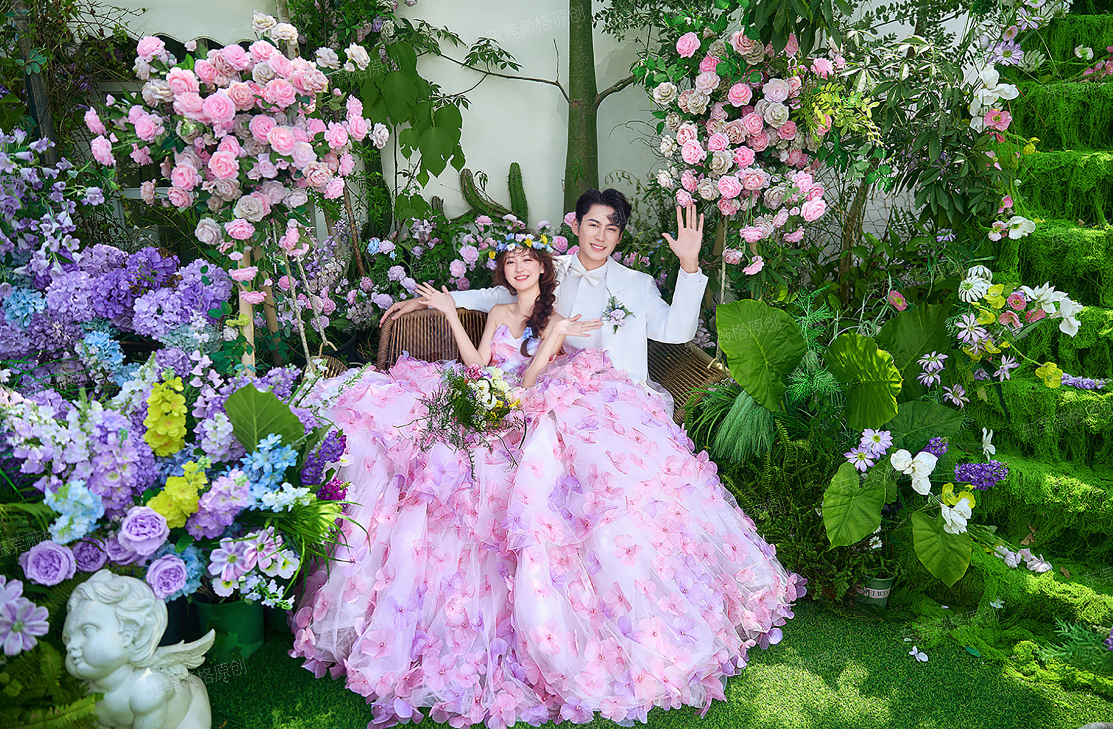 夸不够❗在东莞拍到了心心念念的花房婚纱照