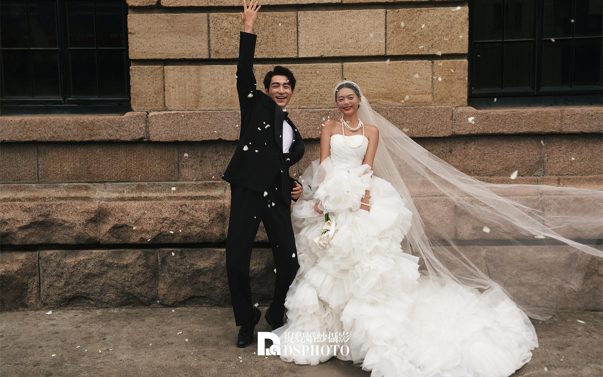 【D視覺(jué)攝影】這組婚照的復(fù)古氛圍是別人抄不走的