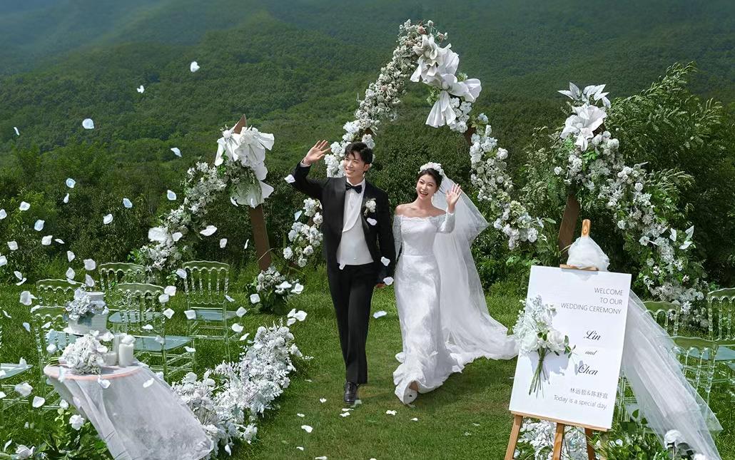 这场目的地婚礼是我做过最浪漫的决定