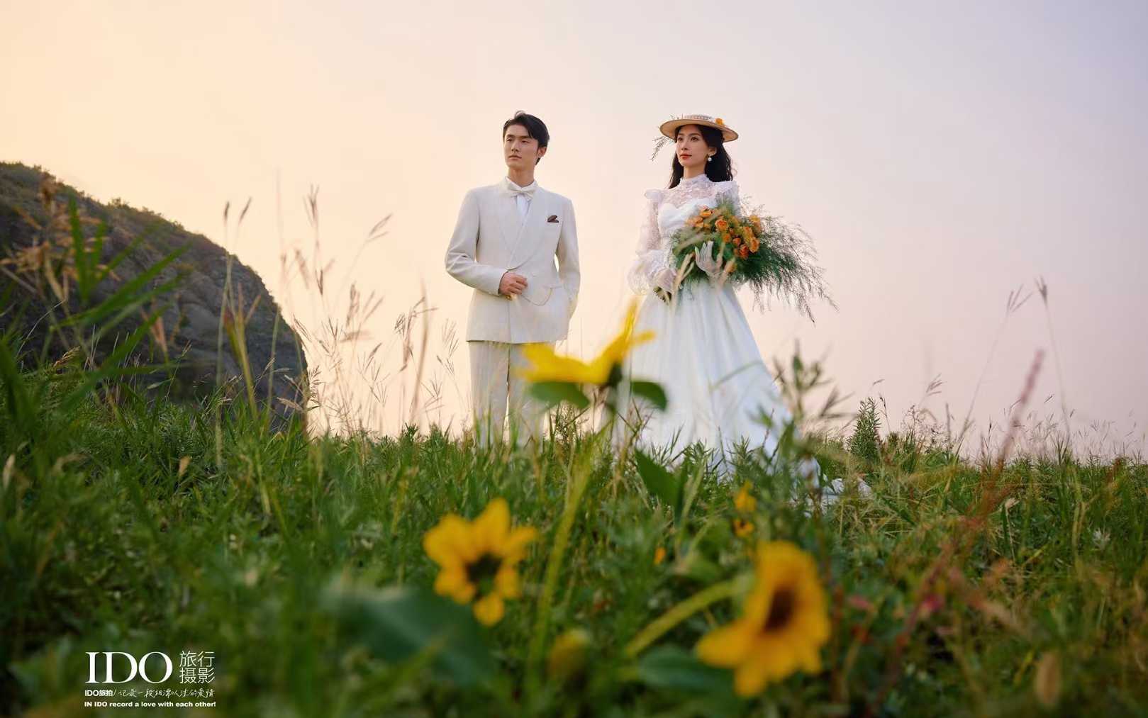 草地情书，以爱为名