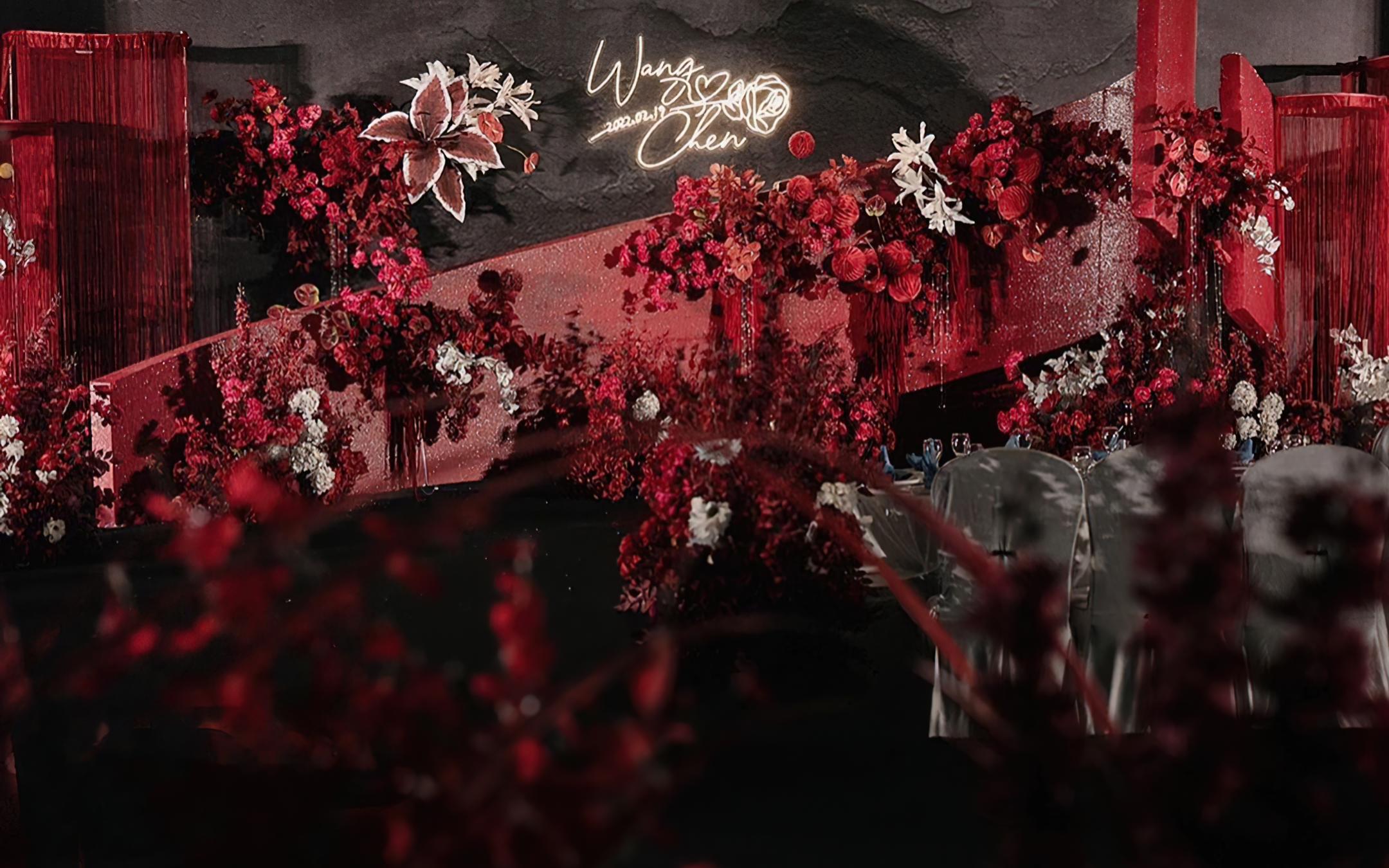 尚色婚礼｜唯美婚礼布置[包括人员]