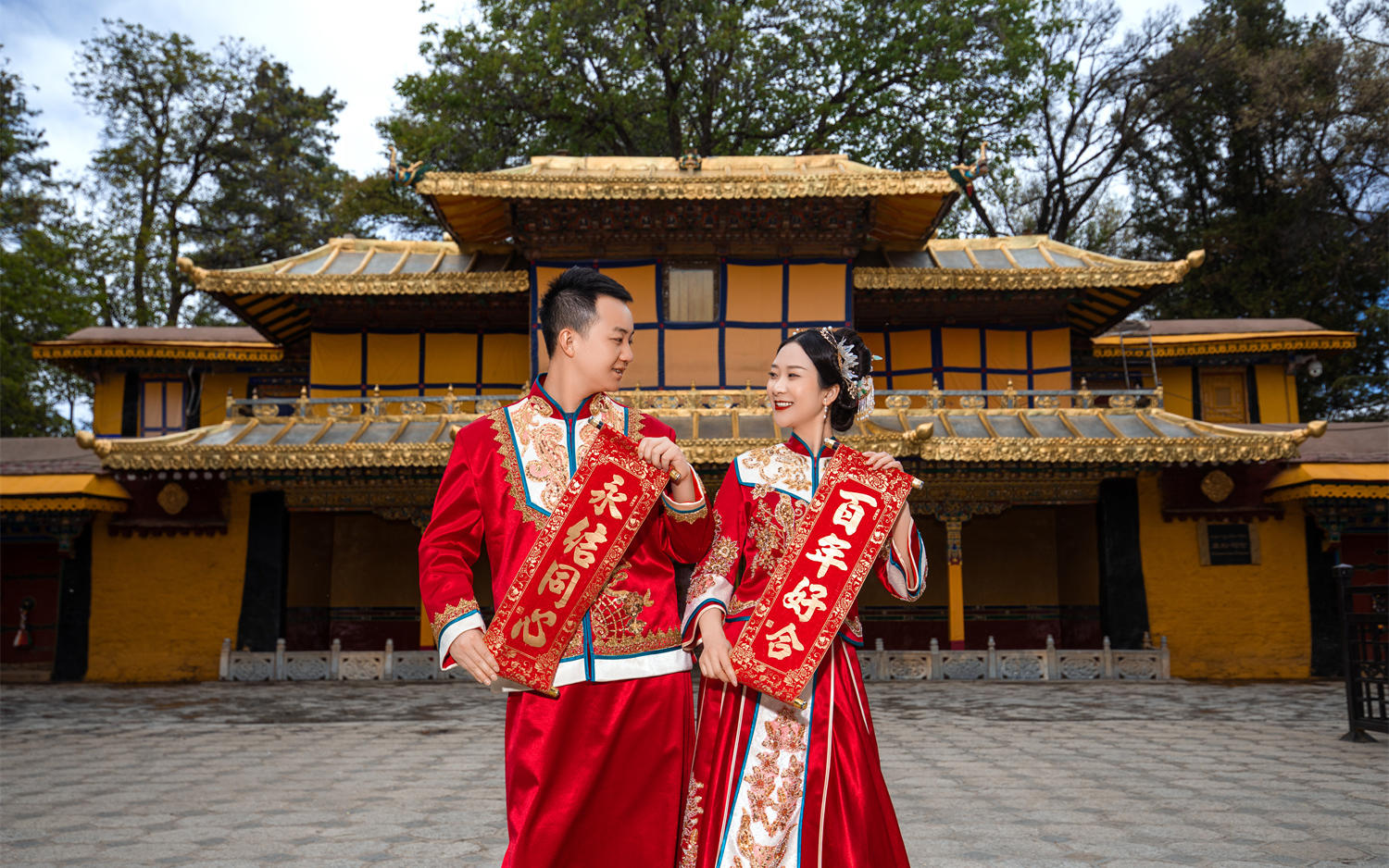 客照|西藏罗布林卡婚纱照，我们就要不一样！