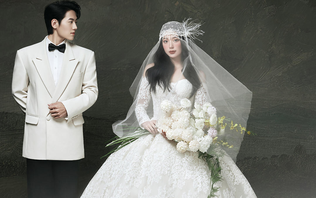 室内主纱复古风婚纱照