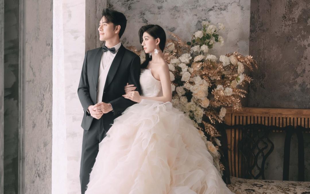 好爱这组轻复古婚纱照🥰氛围感太绝啦