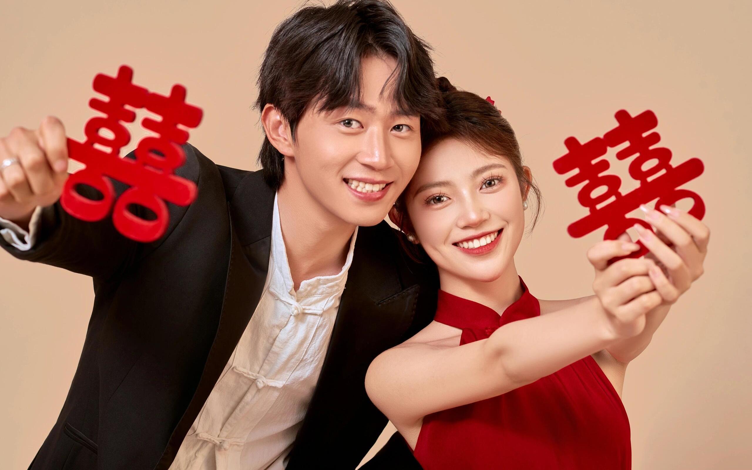 全家都在磕🍬的中式婚纱照！ 