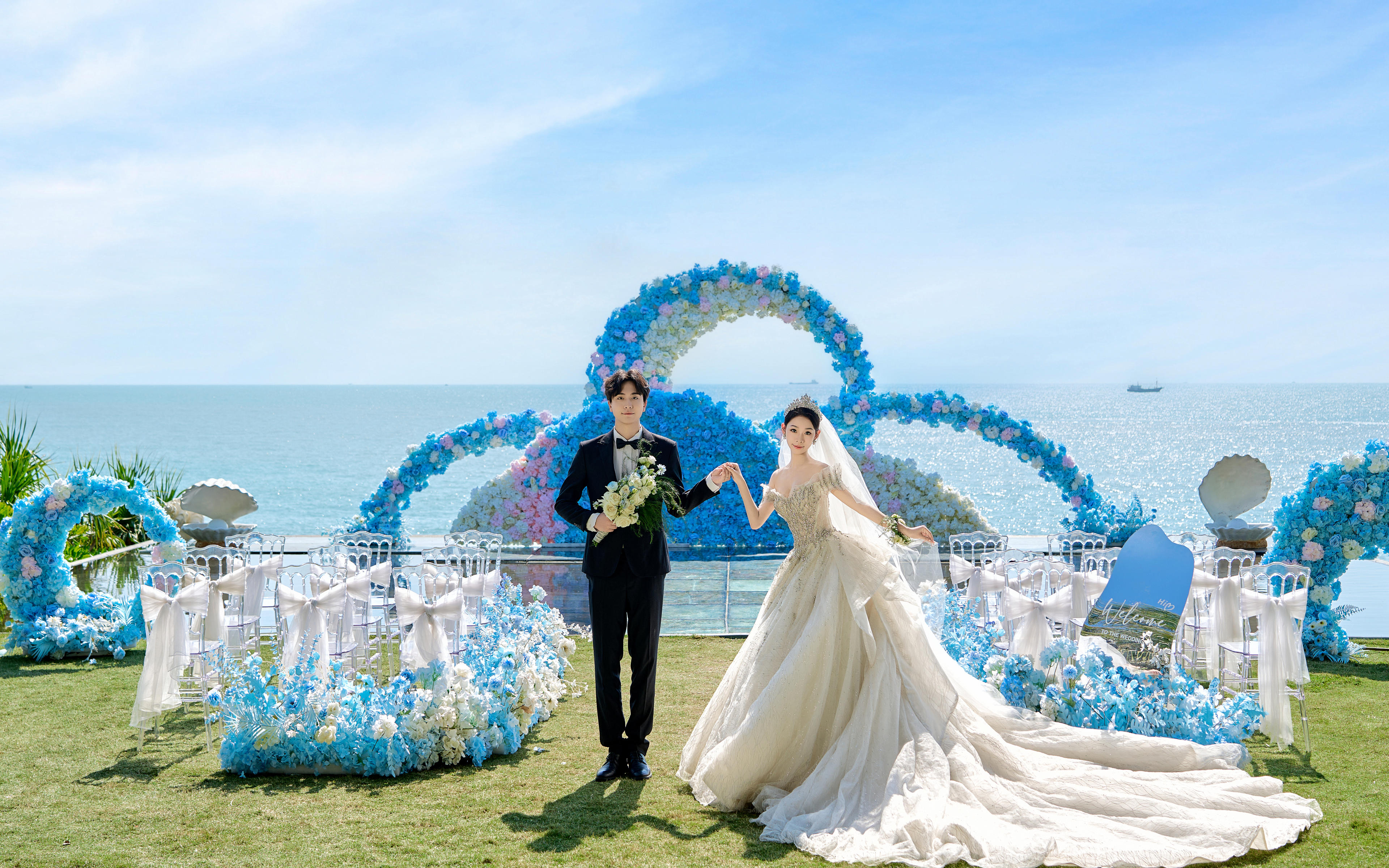浪漫加倍💕我的婚纱照被拍成了目的地婚礼💍