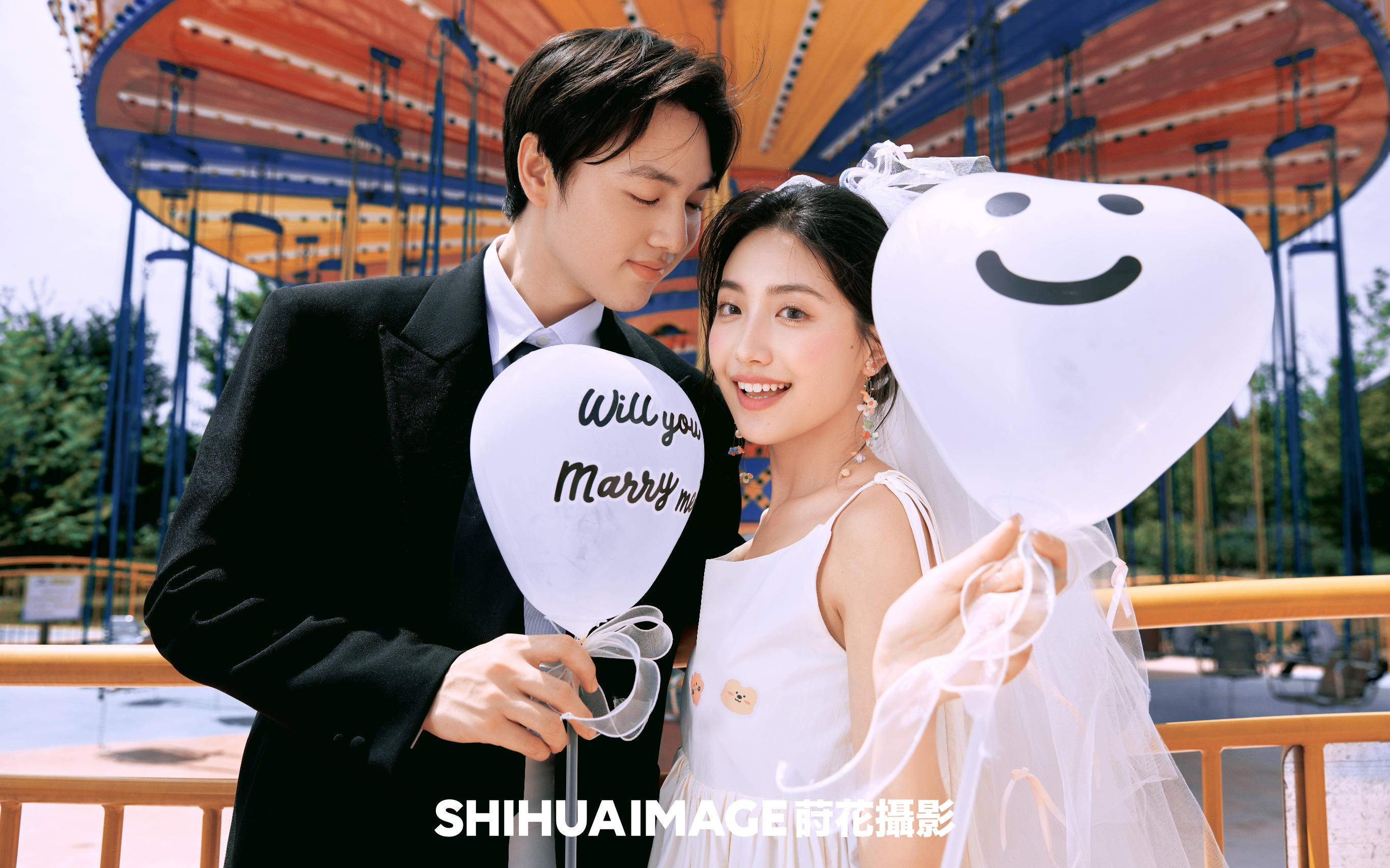 SHIHUA【游樂園里的大人比小孩快樂】
