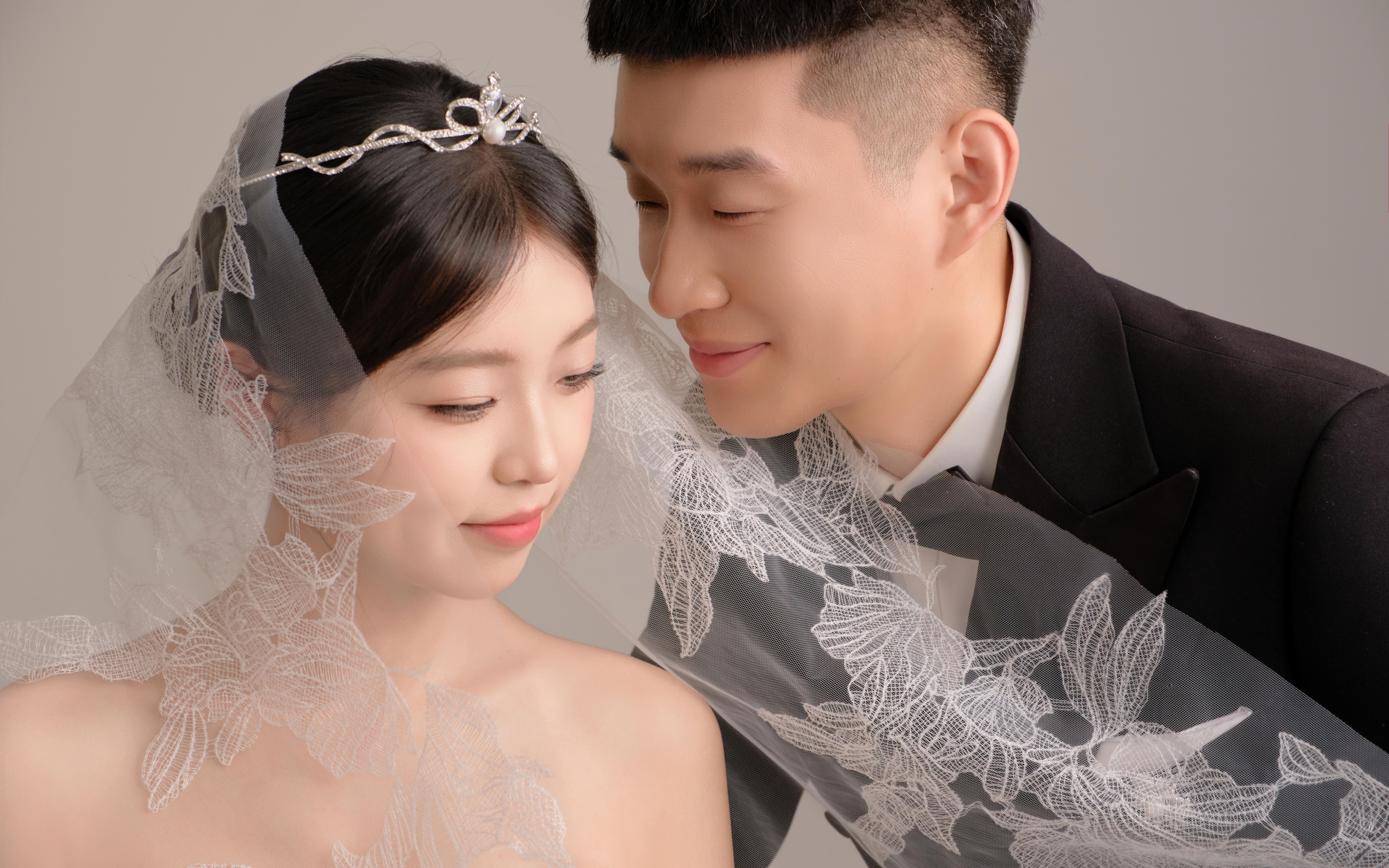 客样  王新  夫妇