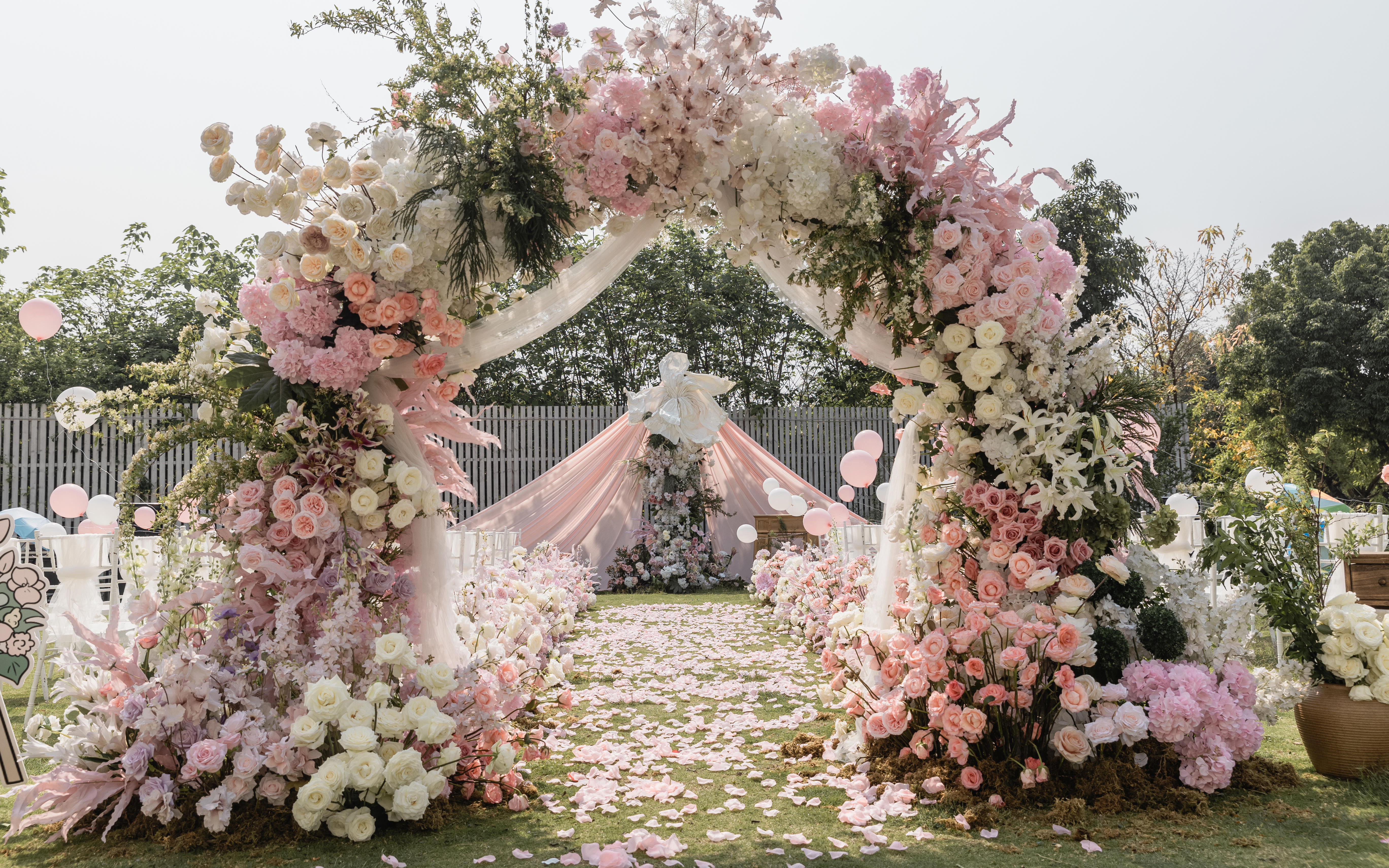 韩式粉色户外婚礼