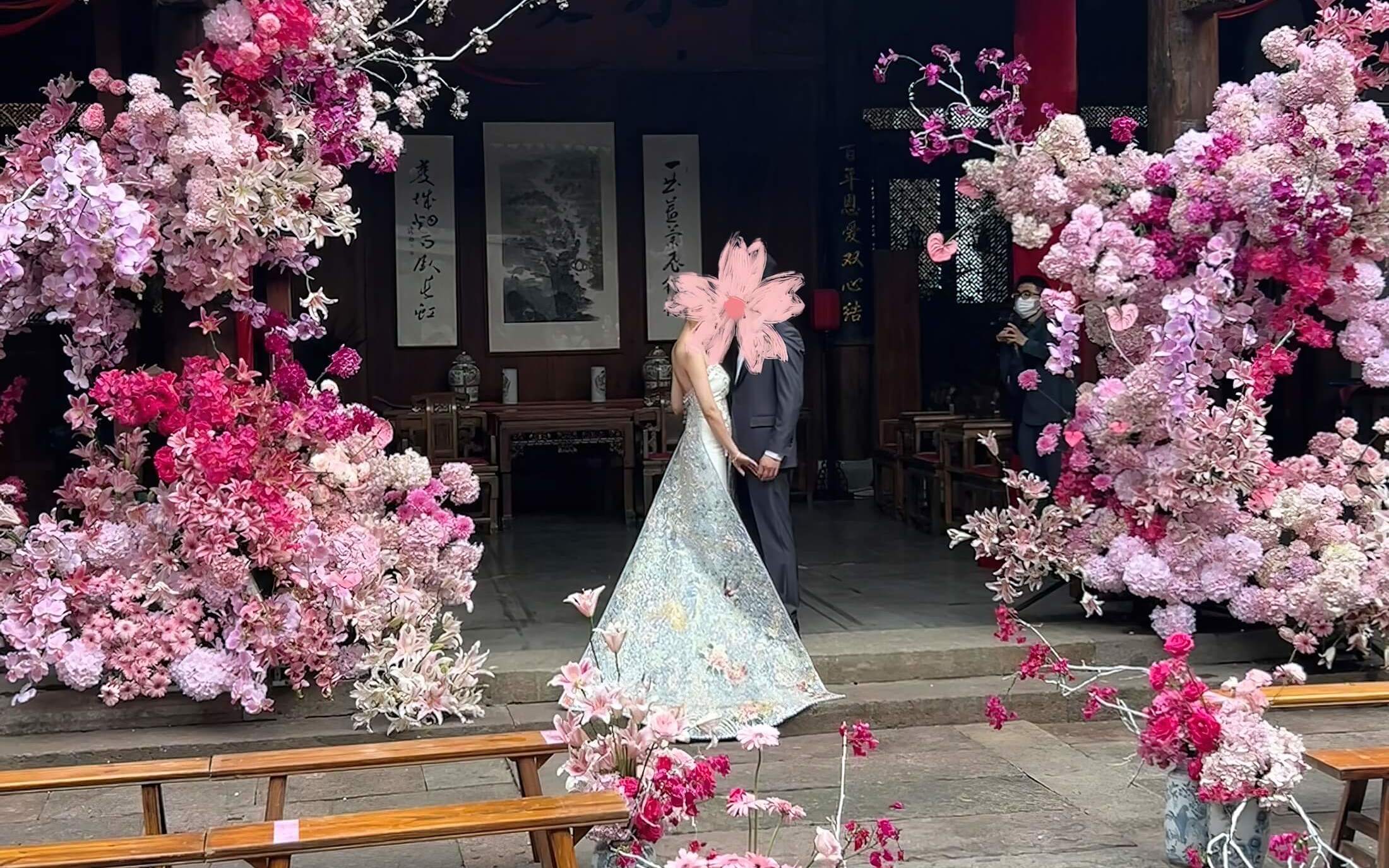 东莞小预算玫粉色花艺造型祠堂婚礼