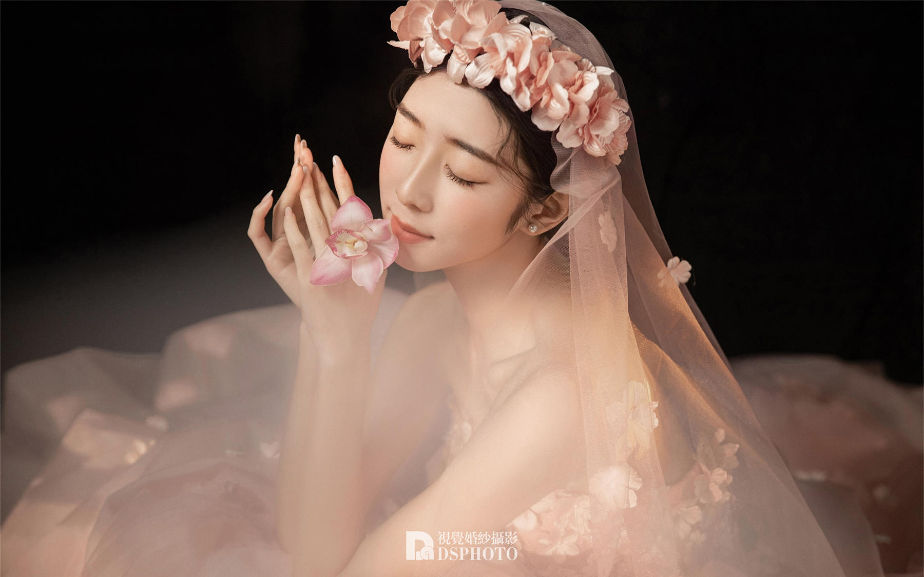 粉色花神/光影婚紗照