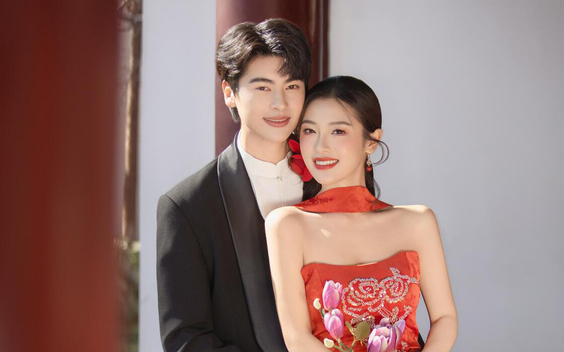 【00后新中式婚紗照就要這樣拍】