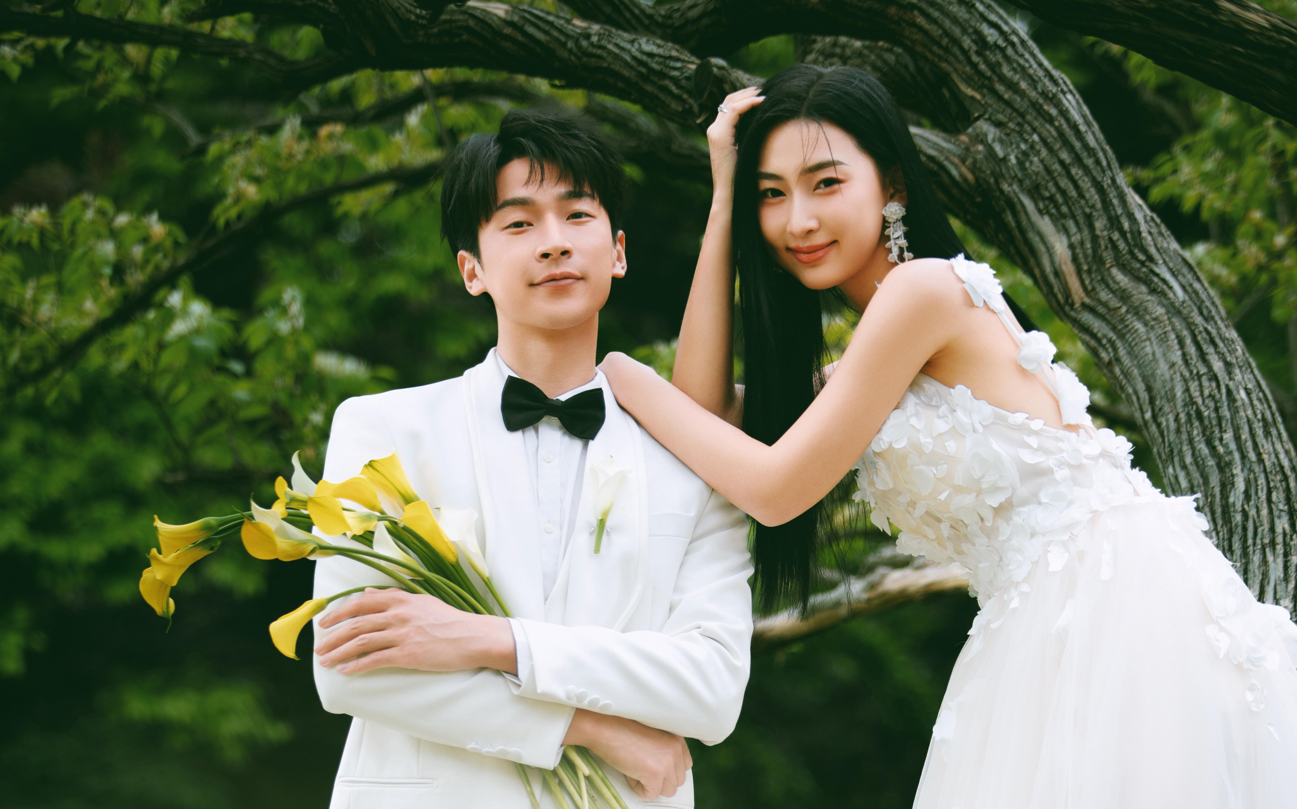 绿意翻涌成夏🍃草坪纪实婚纱照