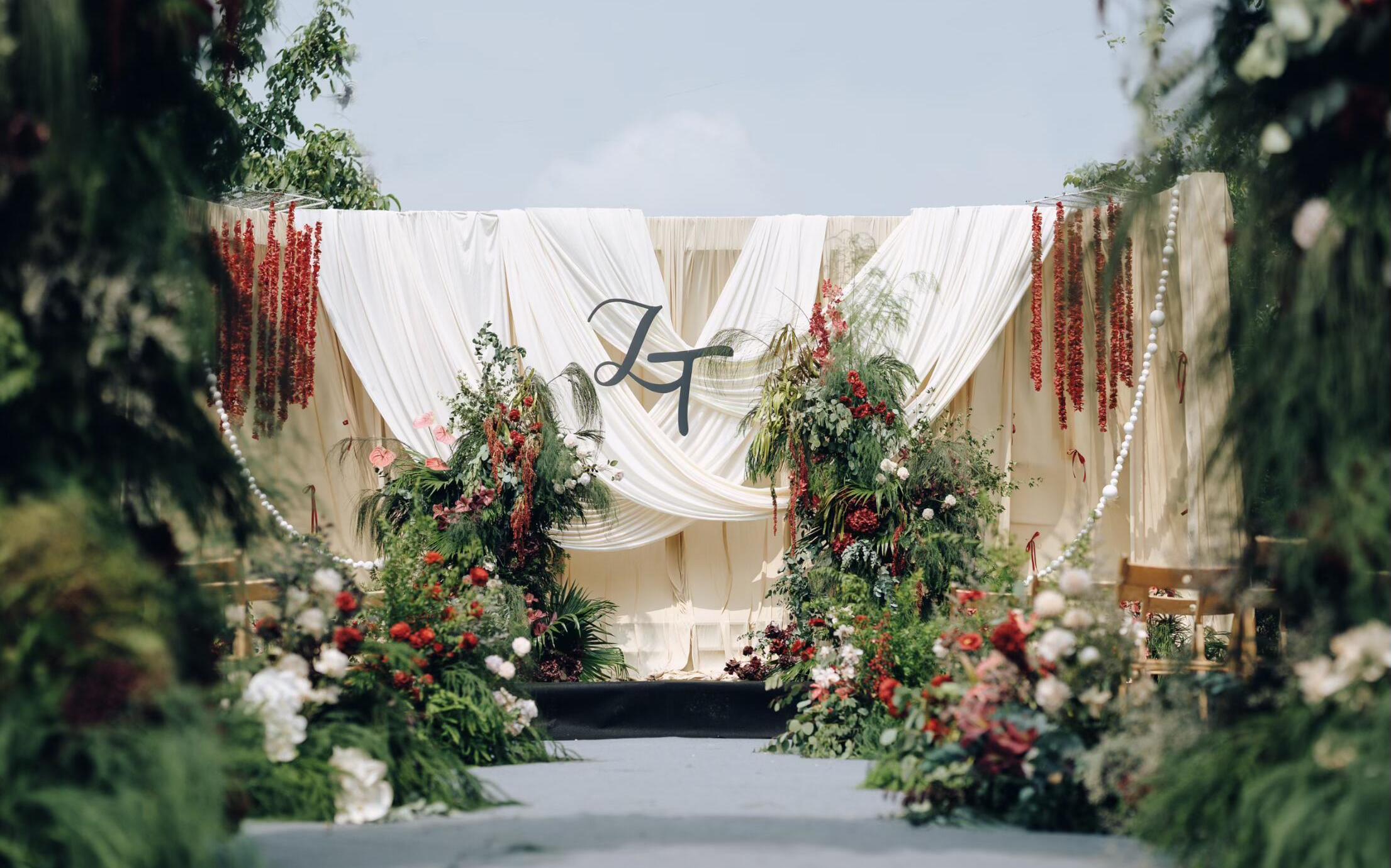 農(nóng)村戶外香檳色復(fù)古森系婚禮