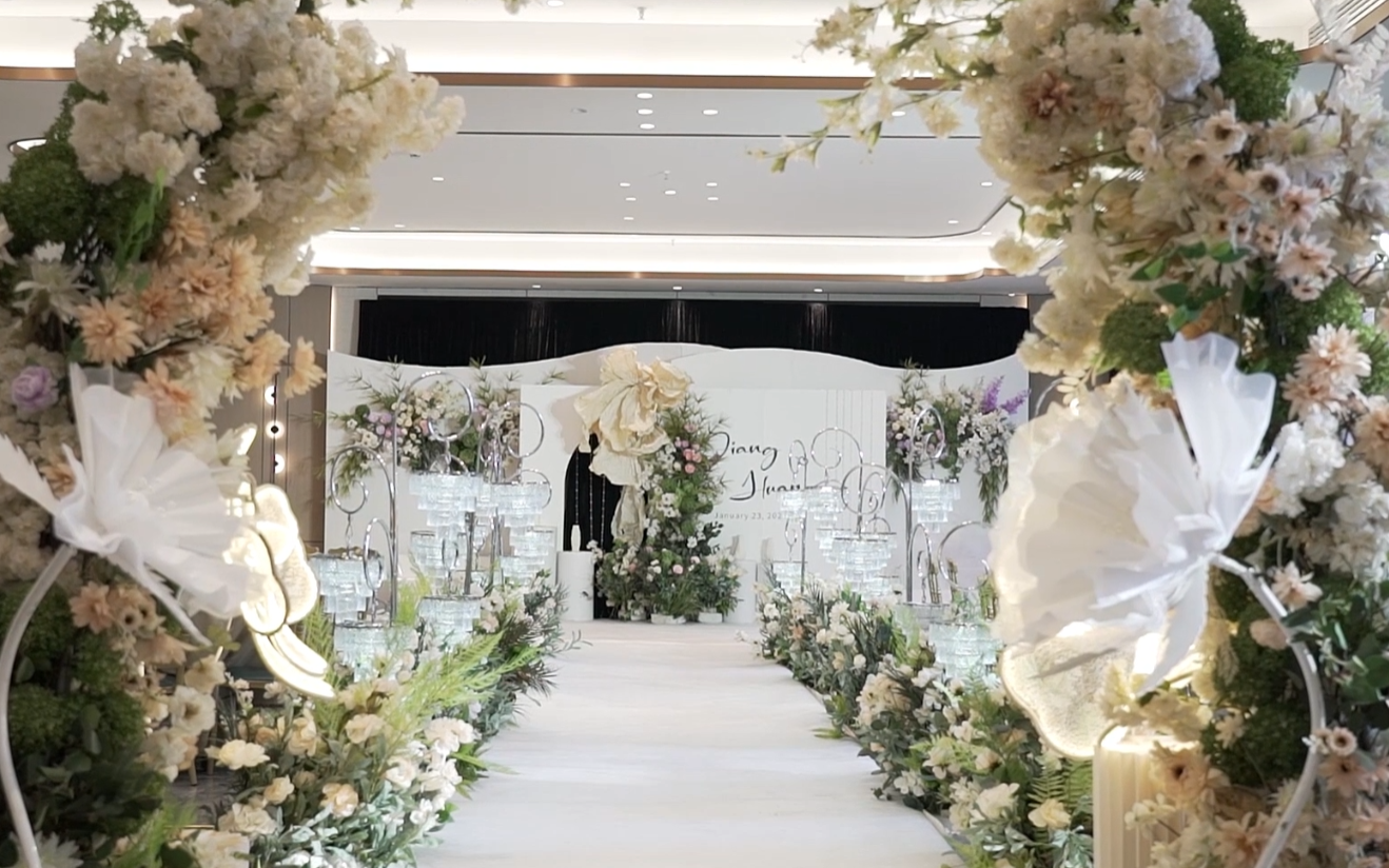 沉浸式极简小香风婚礼