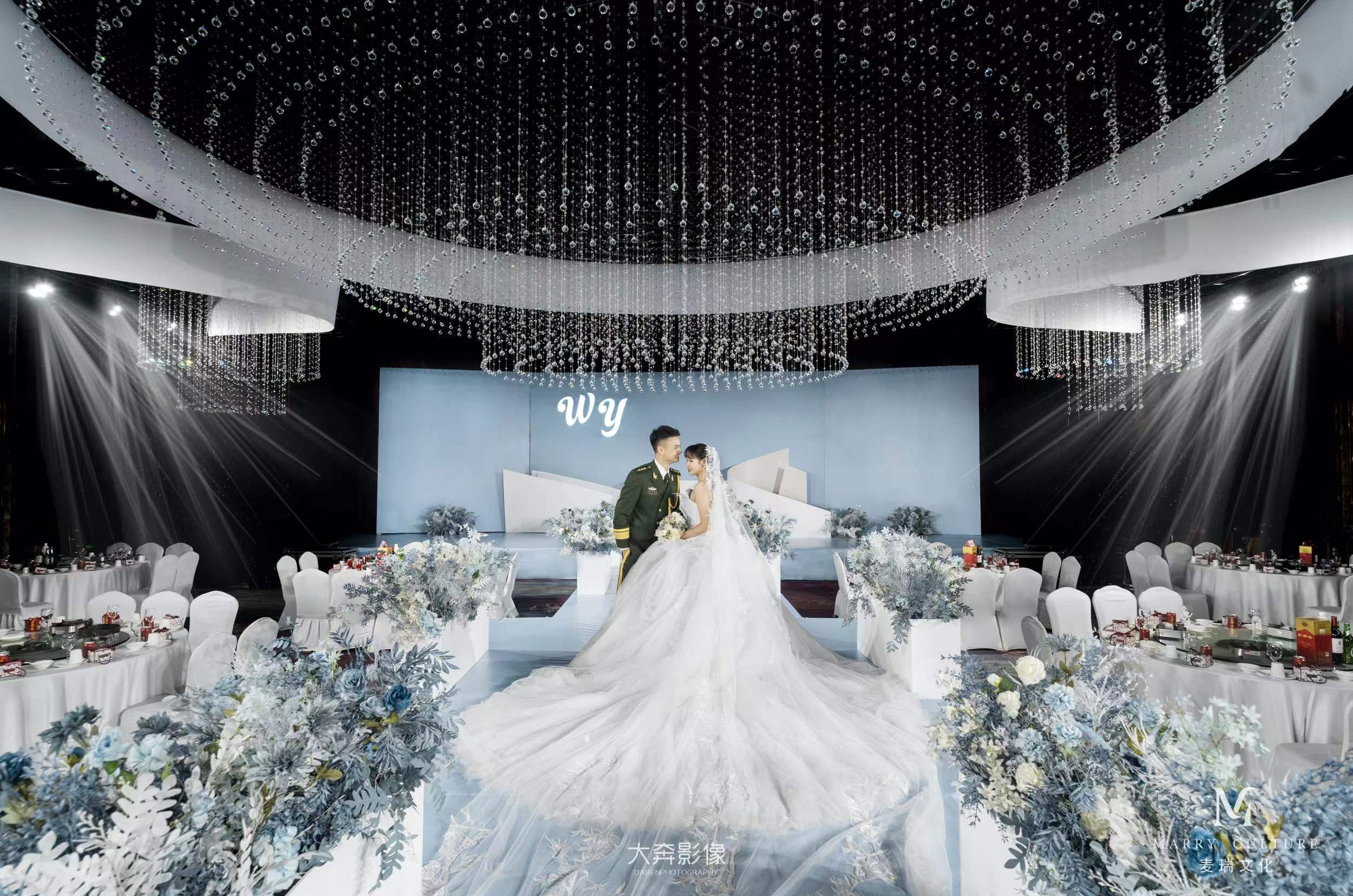 雾霾蓝水晶婚礼