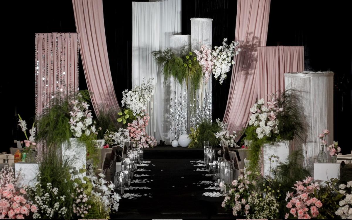 白粉色韩式梦幻婚礼