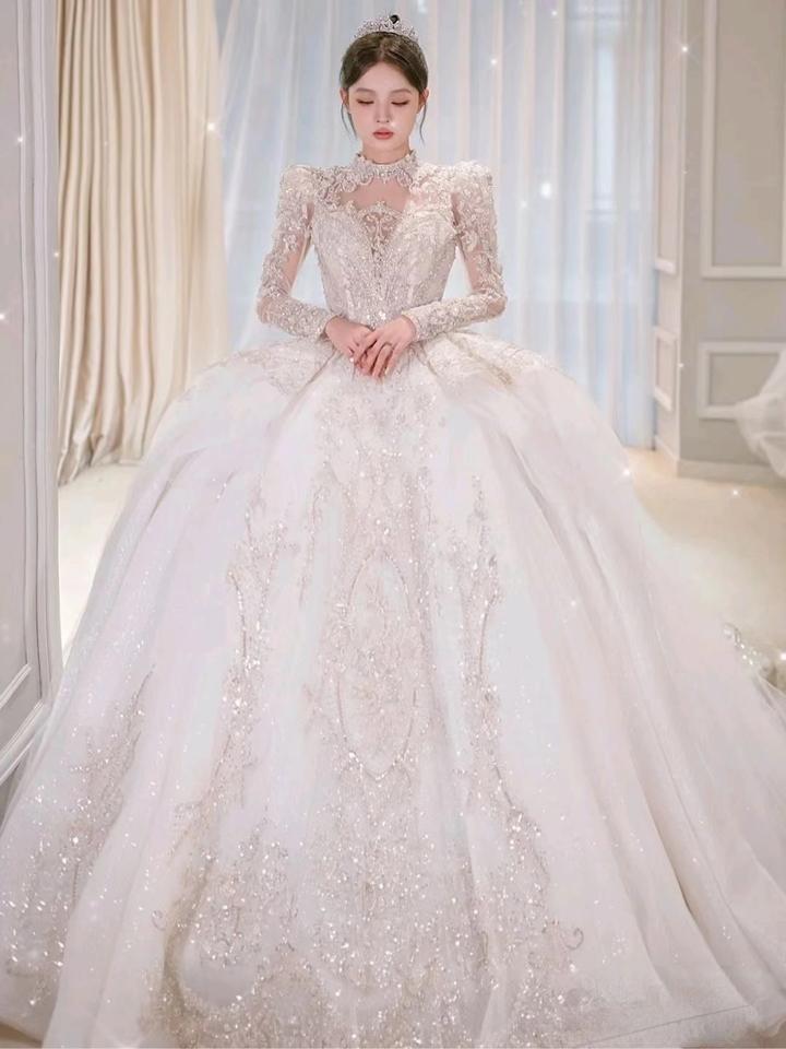 春季新品婚纱
