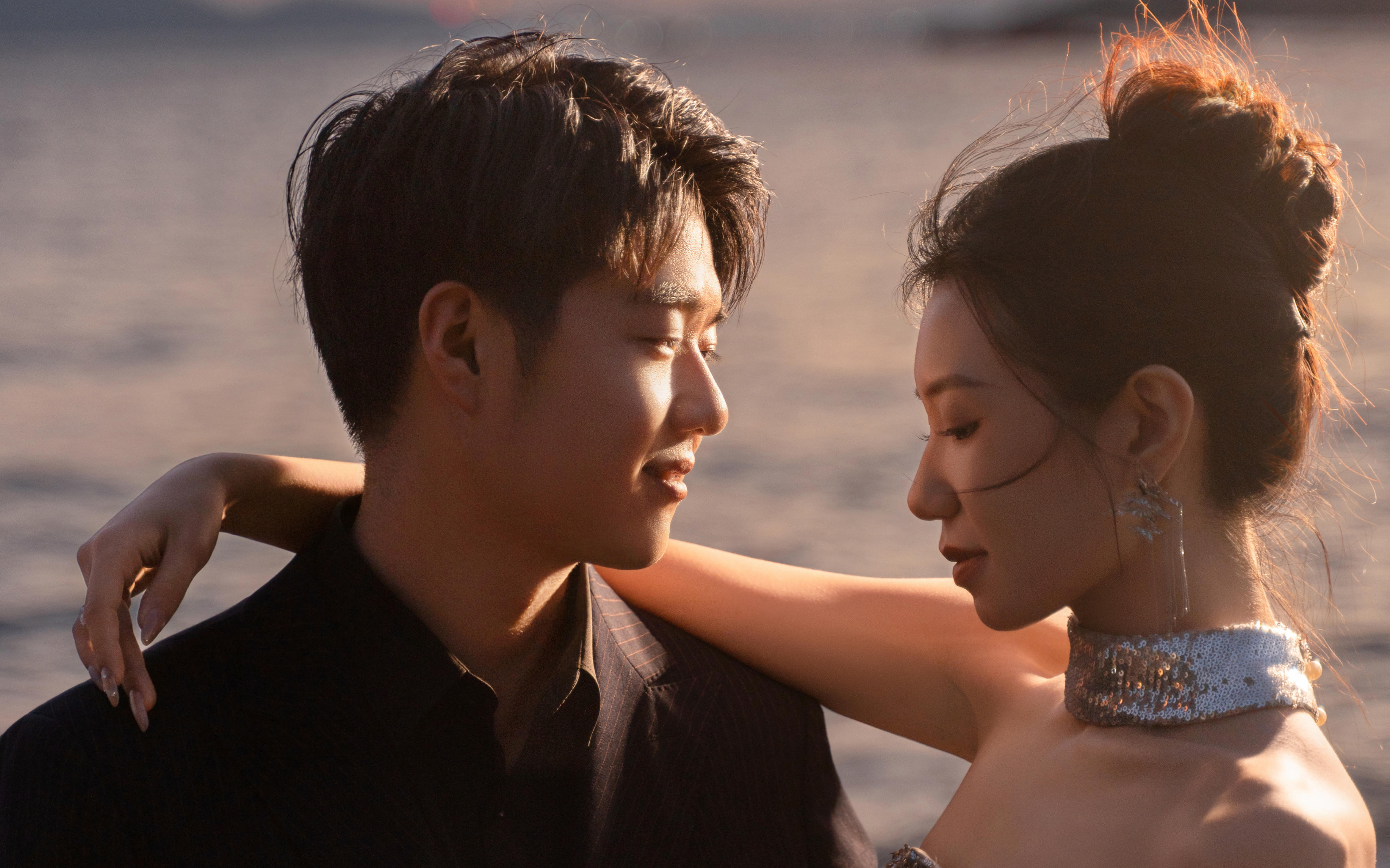 刘宵君夫妇/海边夜景系列