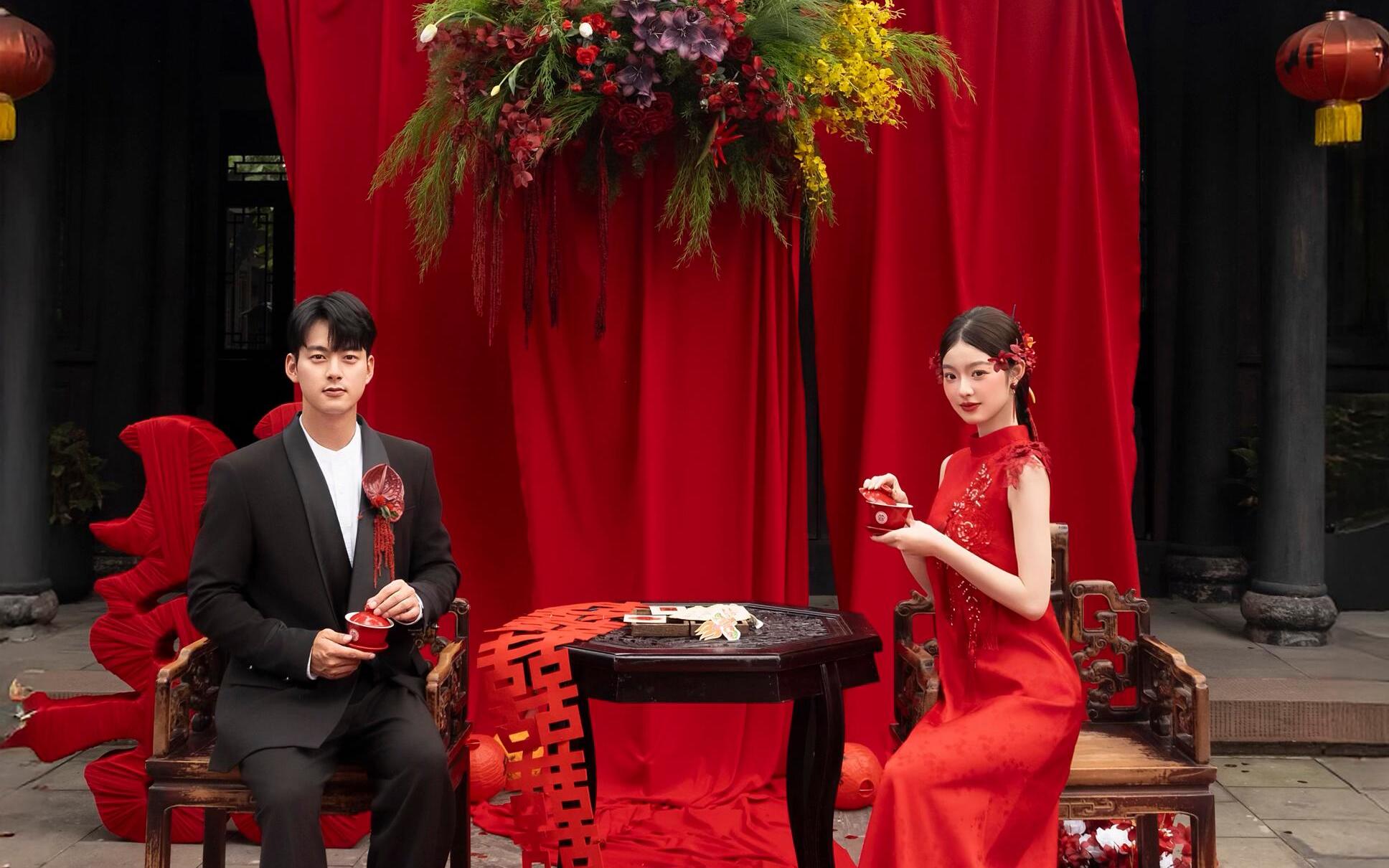 甜度满分💯的喜嫁婚纱照❤️老街街头·热恋