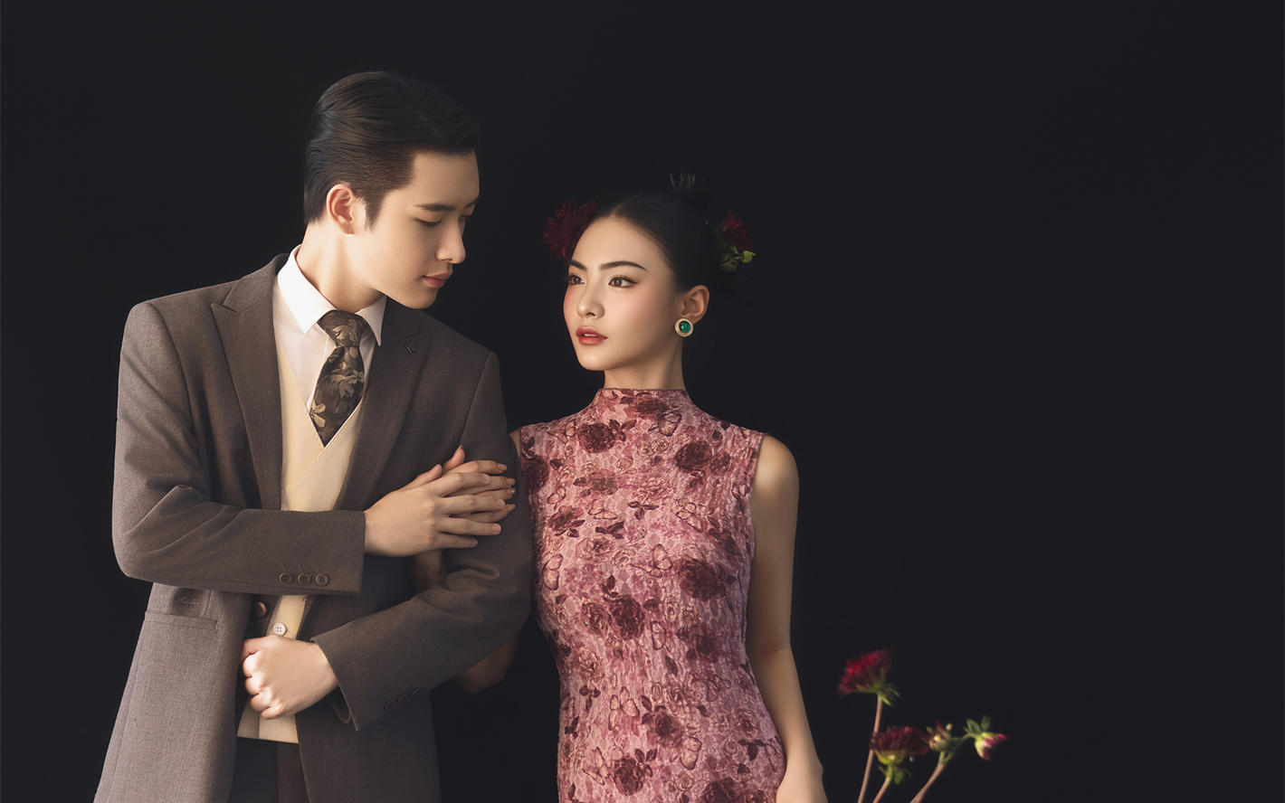 小眾高級感新中式婚紗照