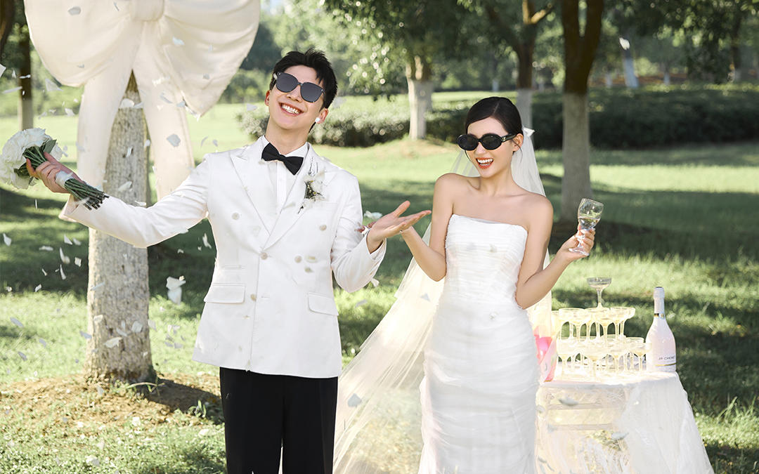 【西北龍攝影】生命力紀實草坪婚紗照