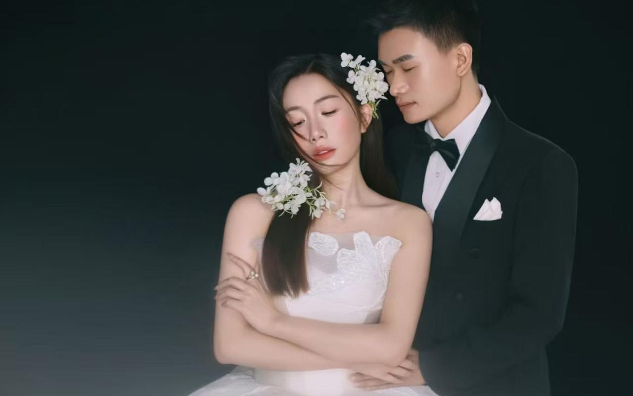 巴中婚纱照|光影主纱婚纱照氛围感仪式感拉满
