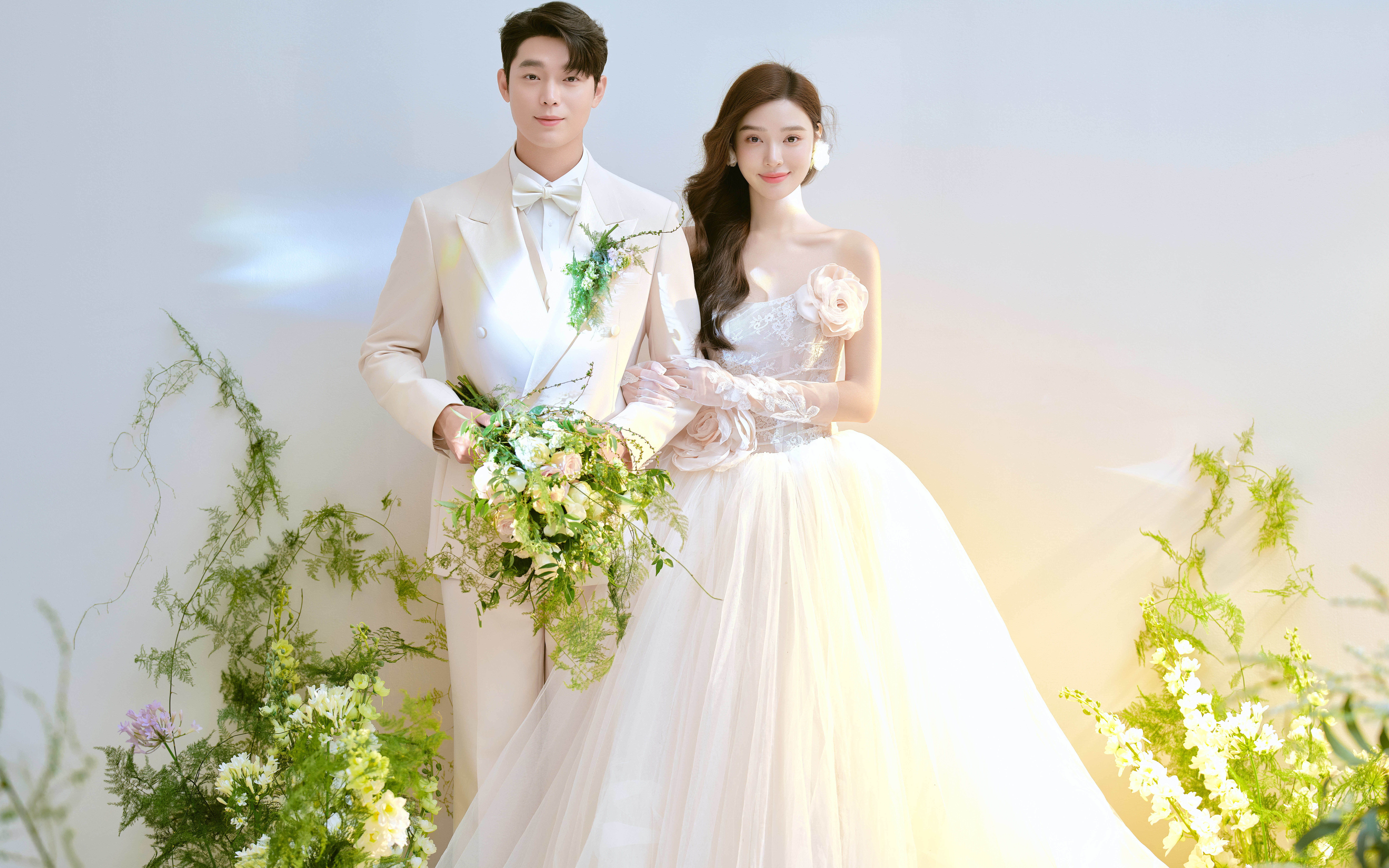 高级感室内森系婚纱照｜备婚党闭眼冲的风格