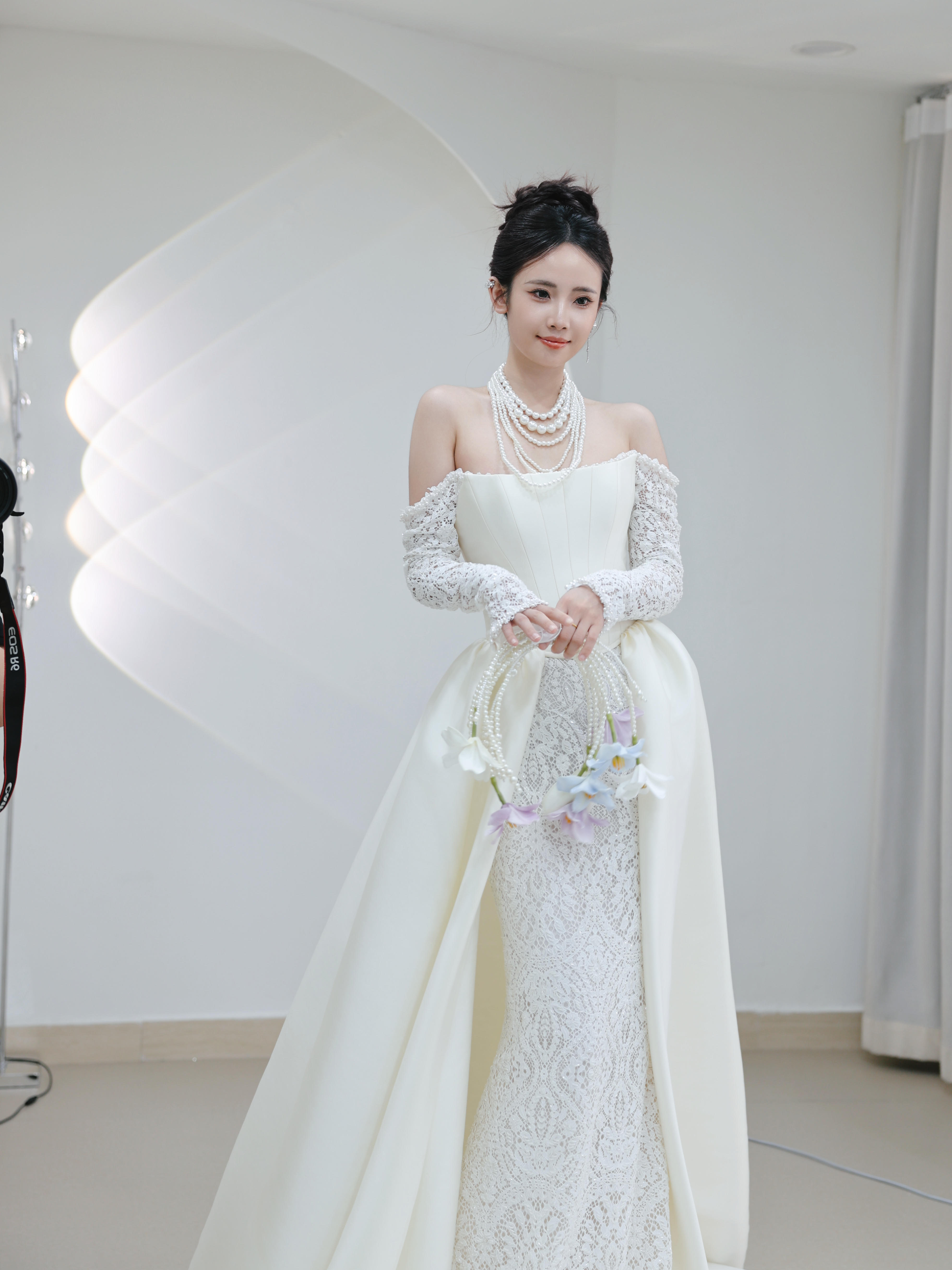 【白芷婚纱】一衣两穿迎宾造型