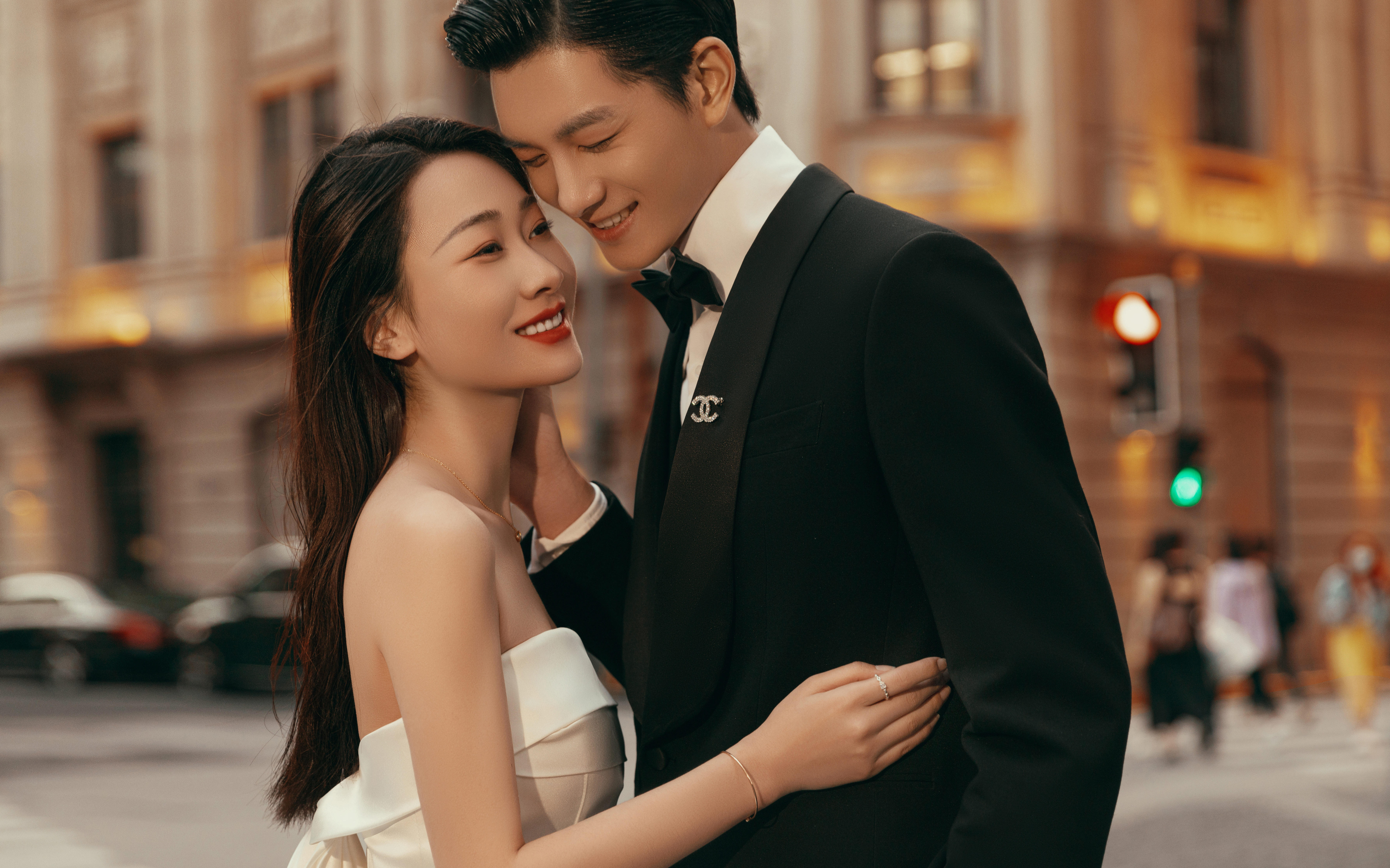 海派街拍婚紗照，外灘真的超適合拍婚紗照