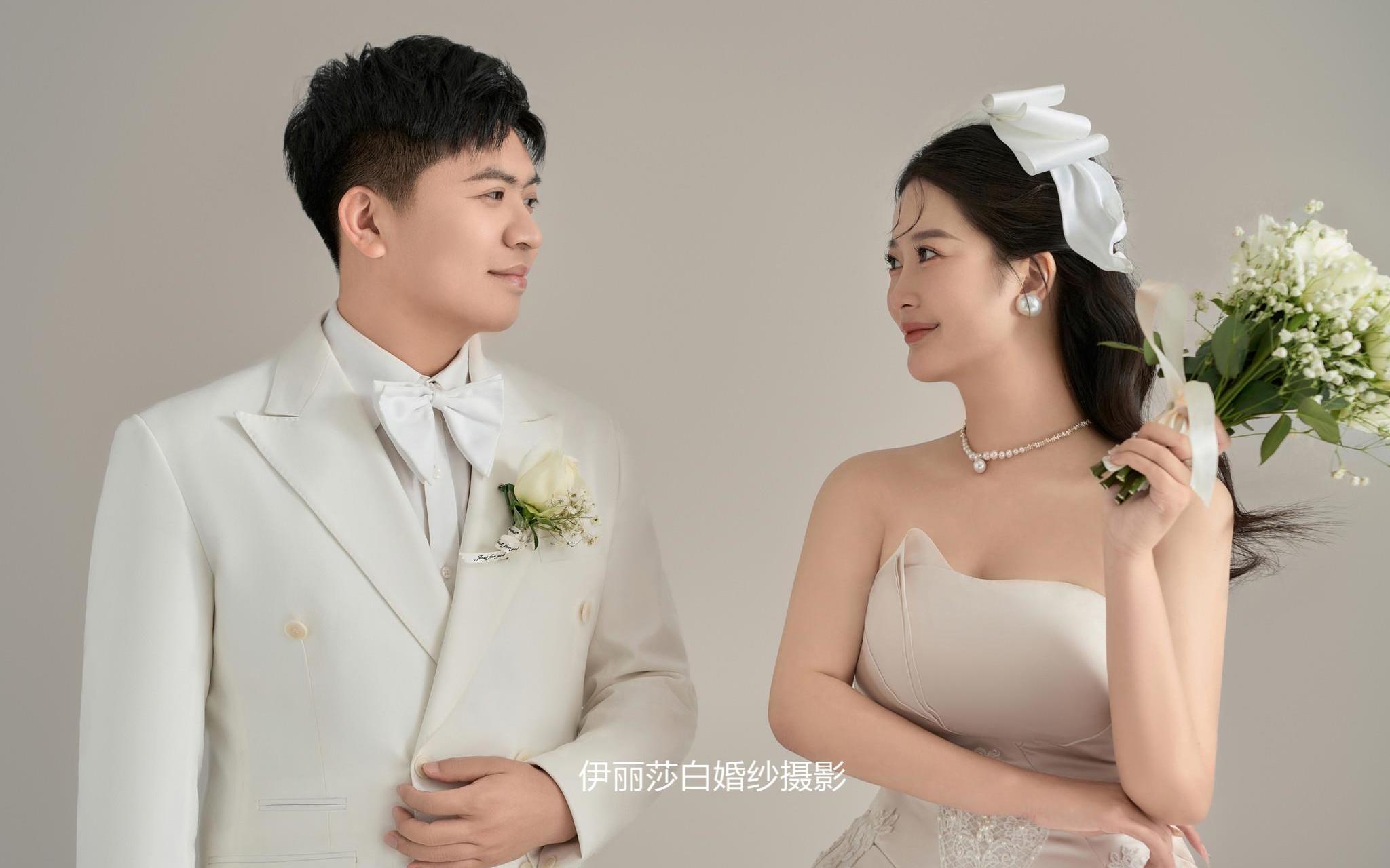 拍婚纱照2999-3199-3888-4699-