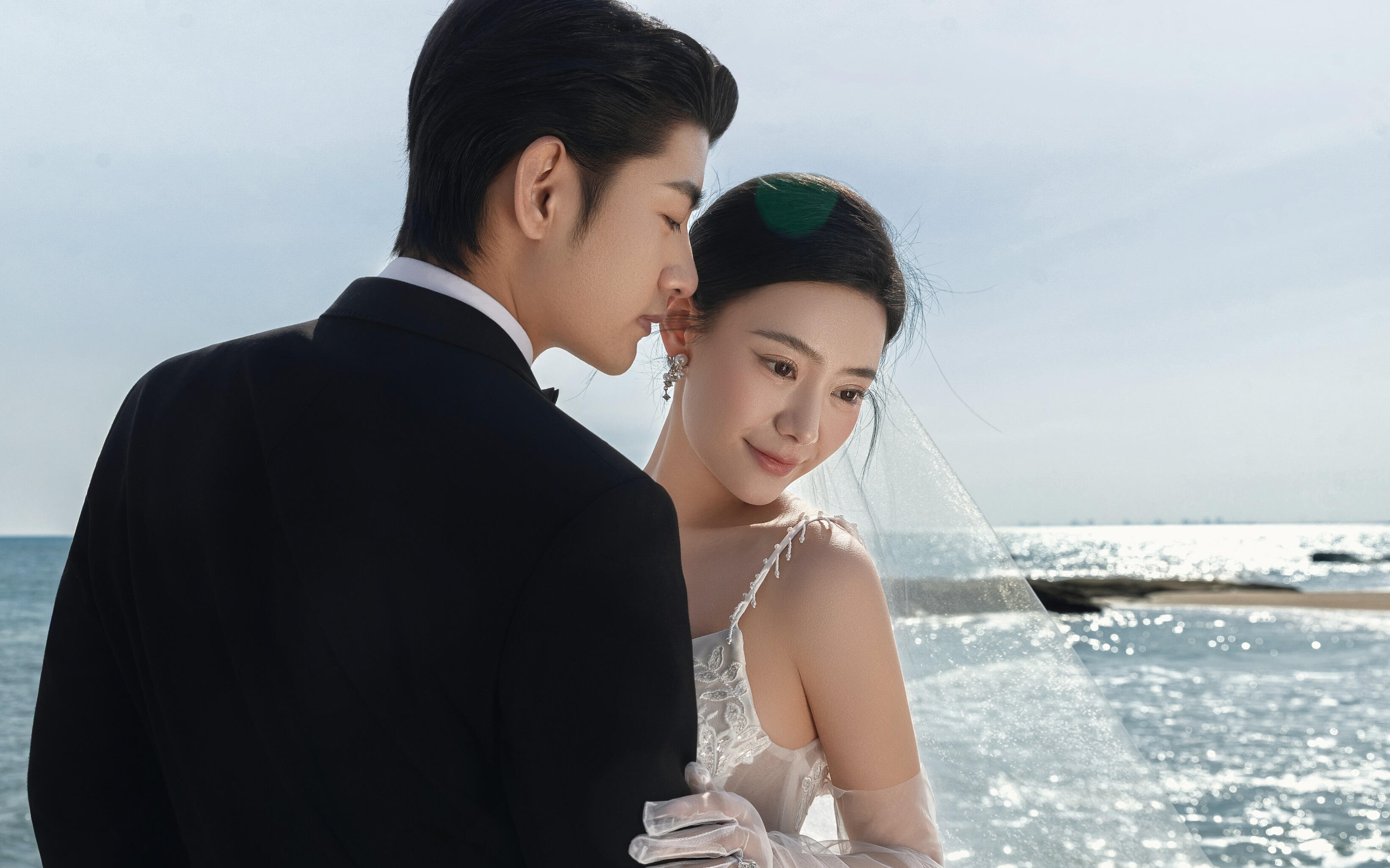 【拍到了属于我的海景礁石婚纱照！】