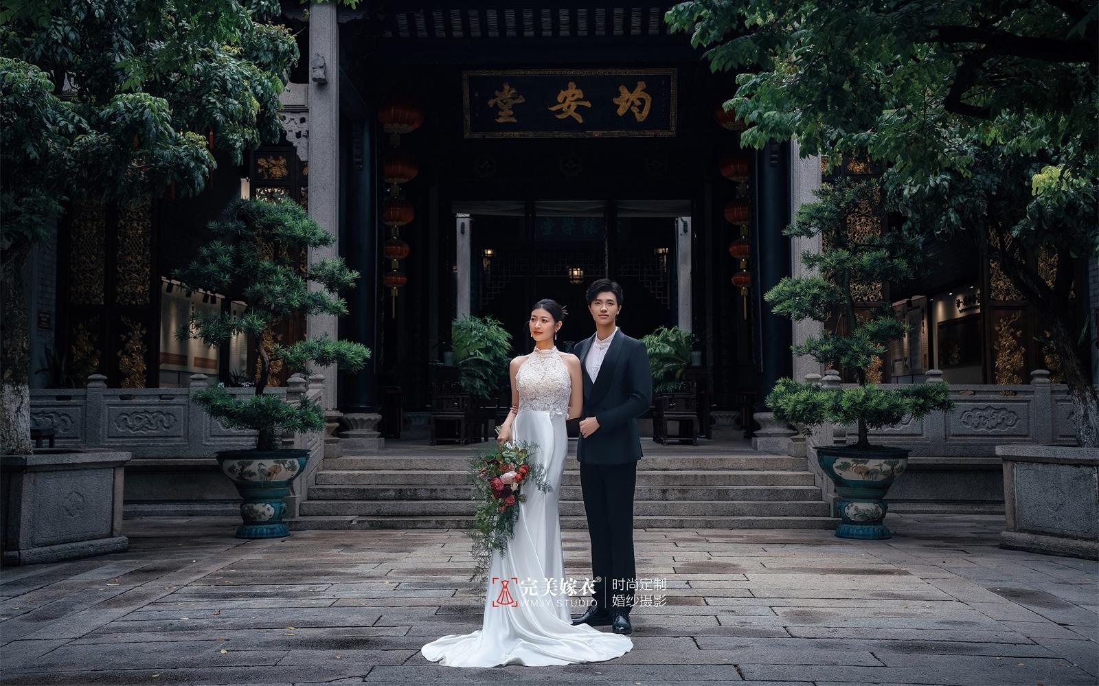 【素色年华】会反复爱上这种清冷气质的新中式❗️