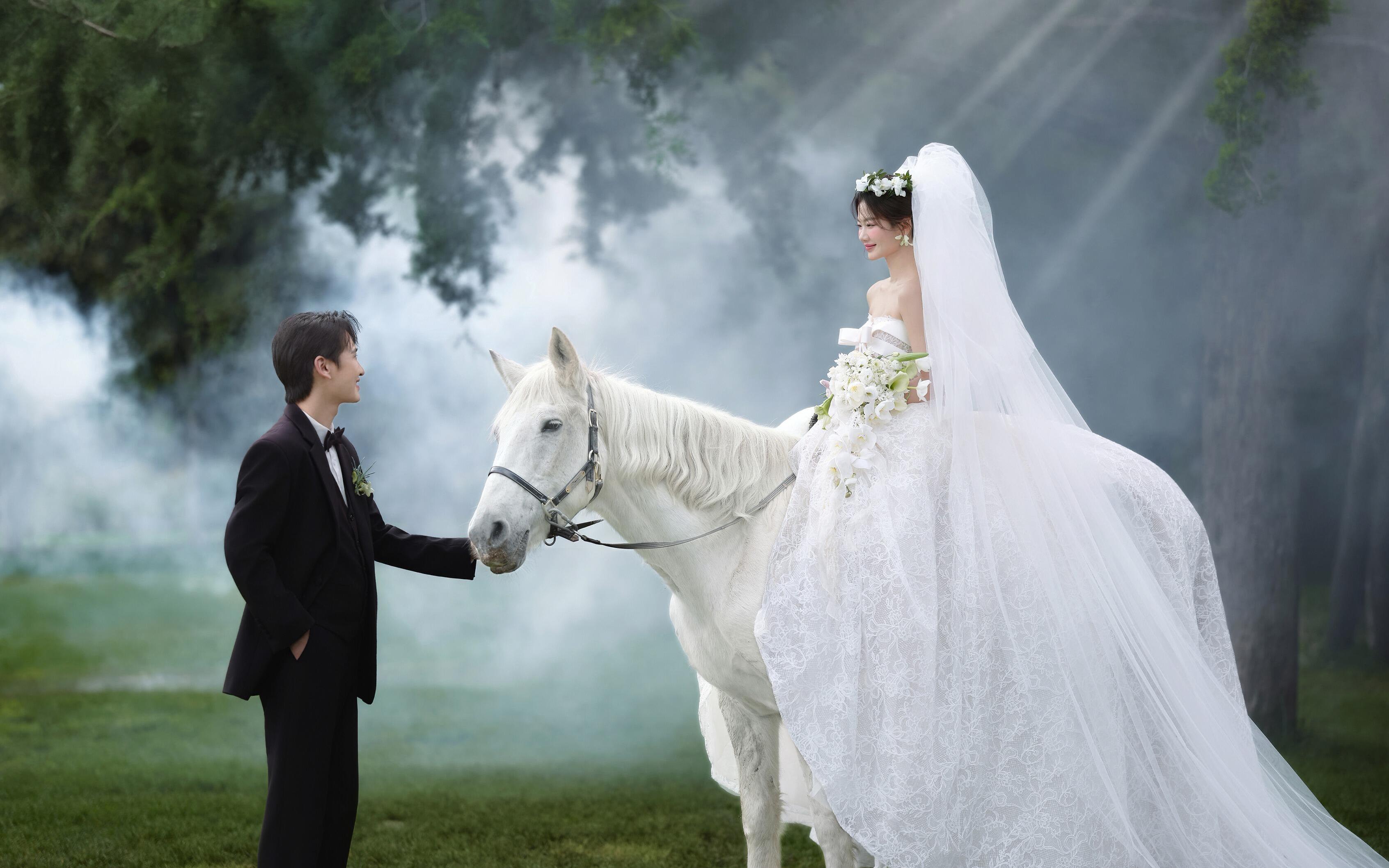 此生必拍系列，童話在逃公主婚紗照