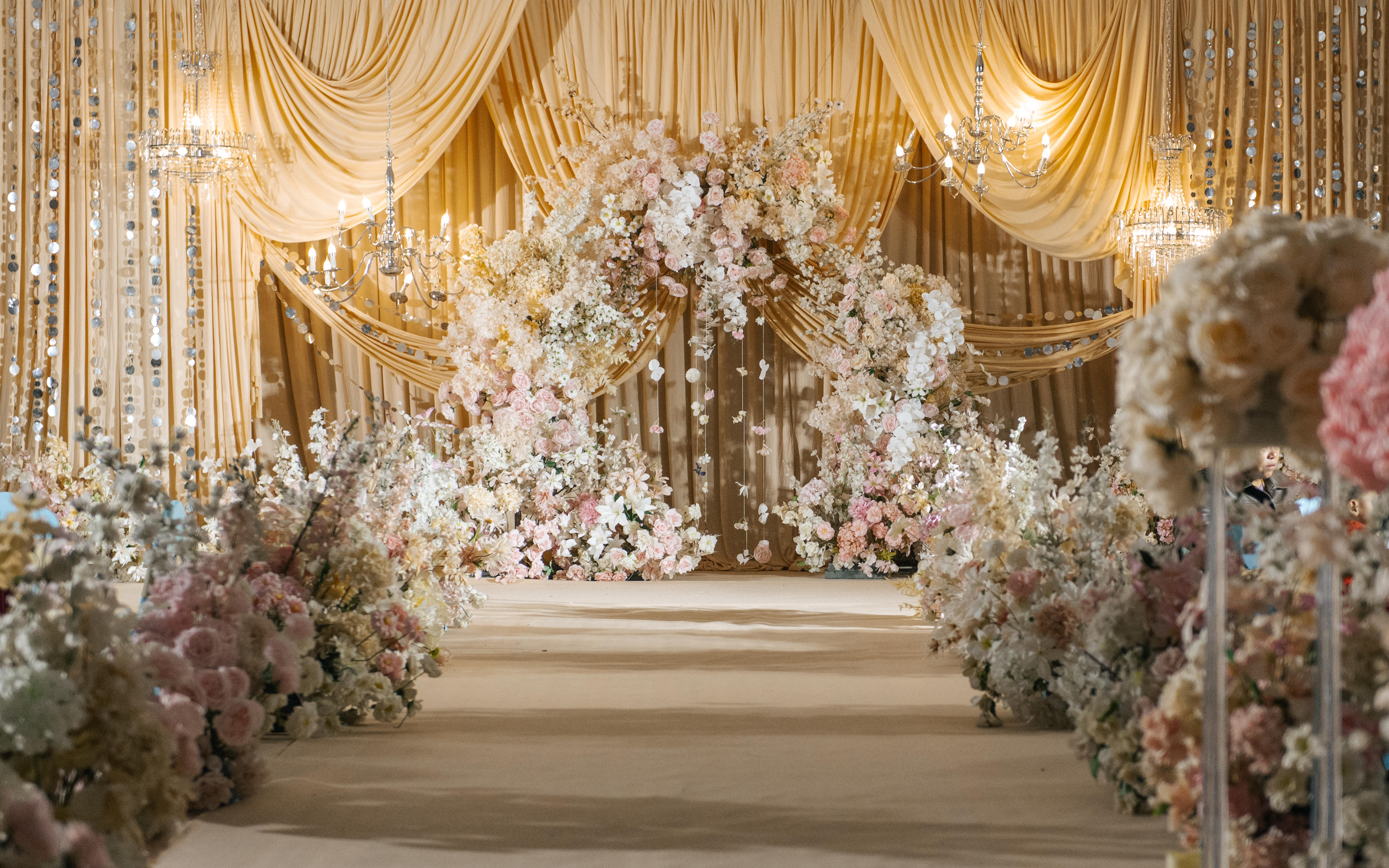 恰到好處的溫柔丨香檳色主題婚禮