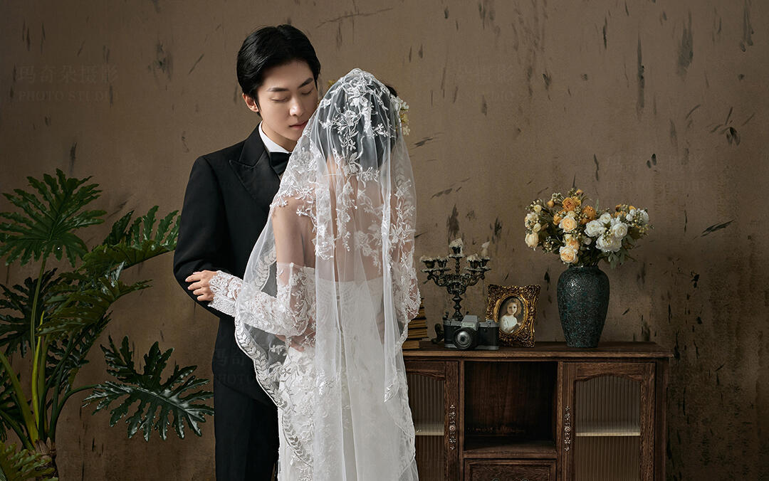 【法式復(fù)古婚紗照張張都美】