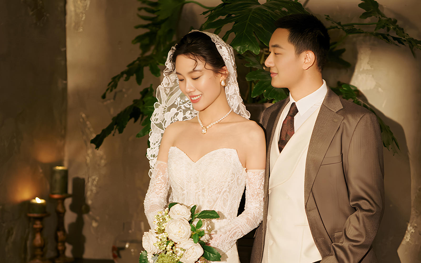 高品位女孩首 選??法式復(fù)古電影感婚紗照