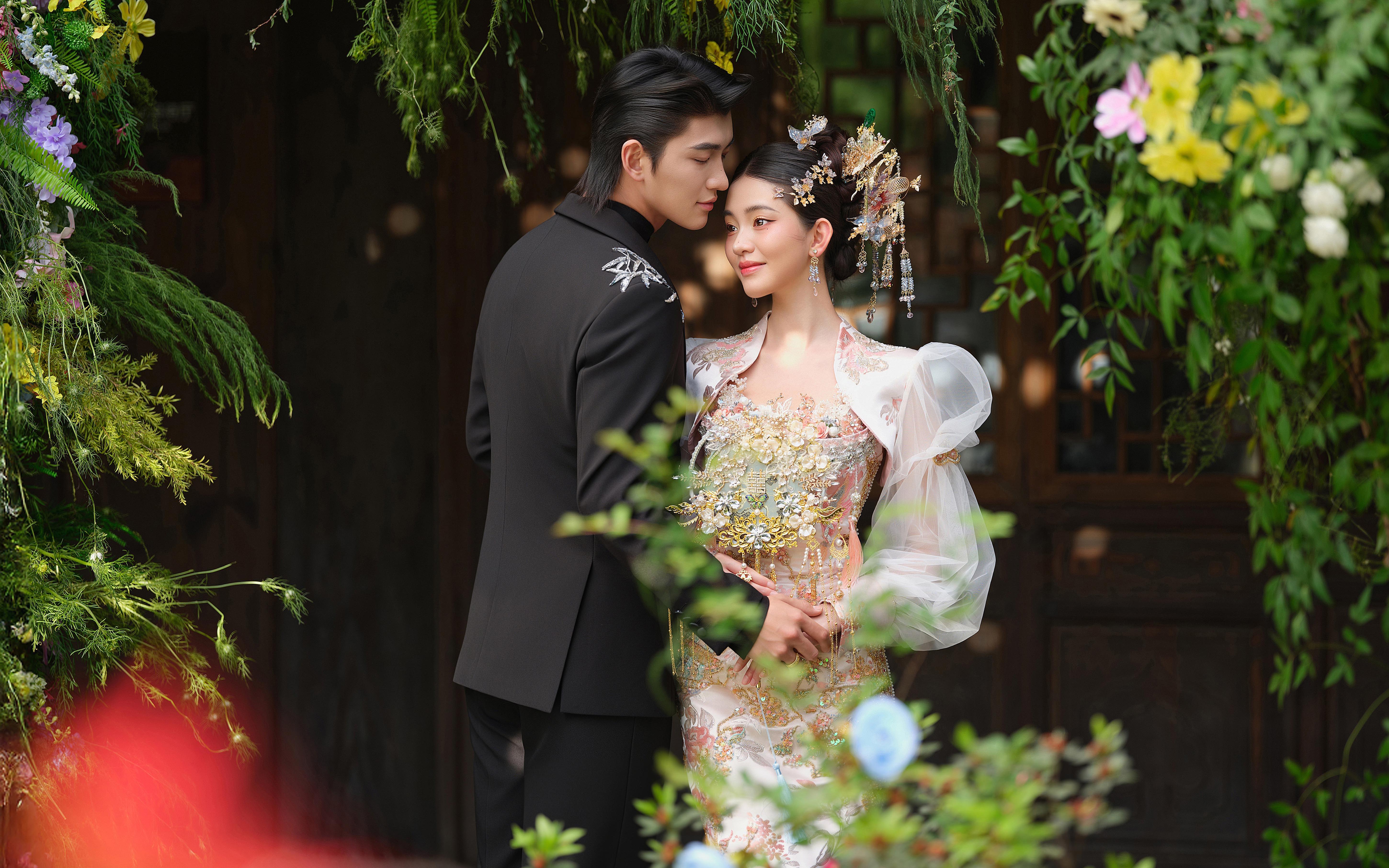 藏不住的古韵浪漫/新中式园林婚纱照