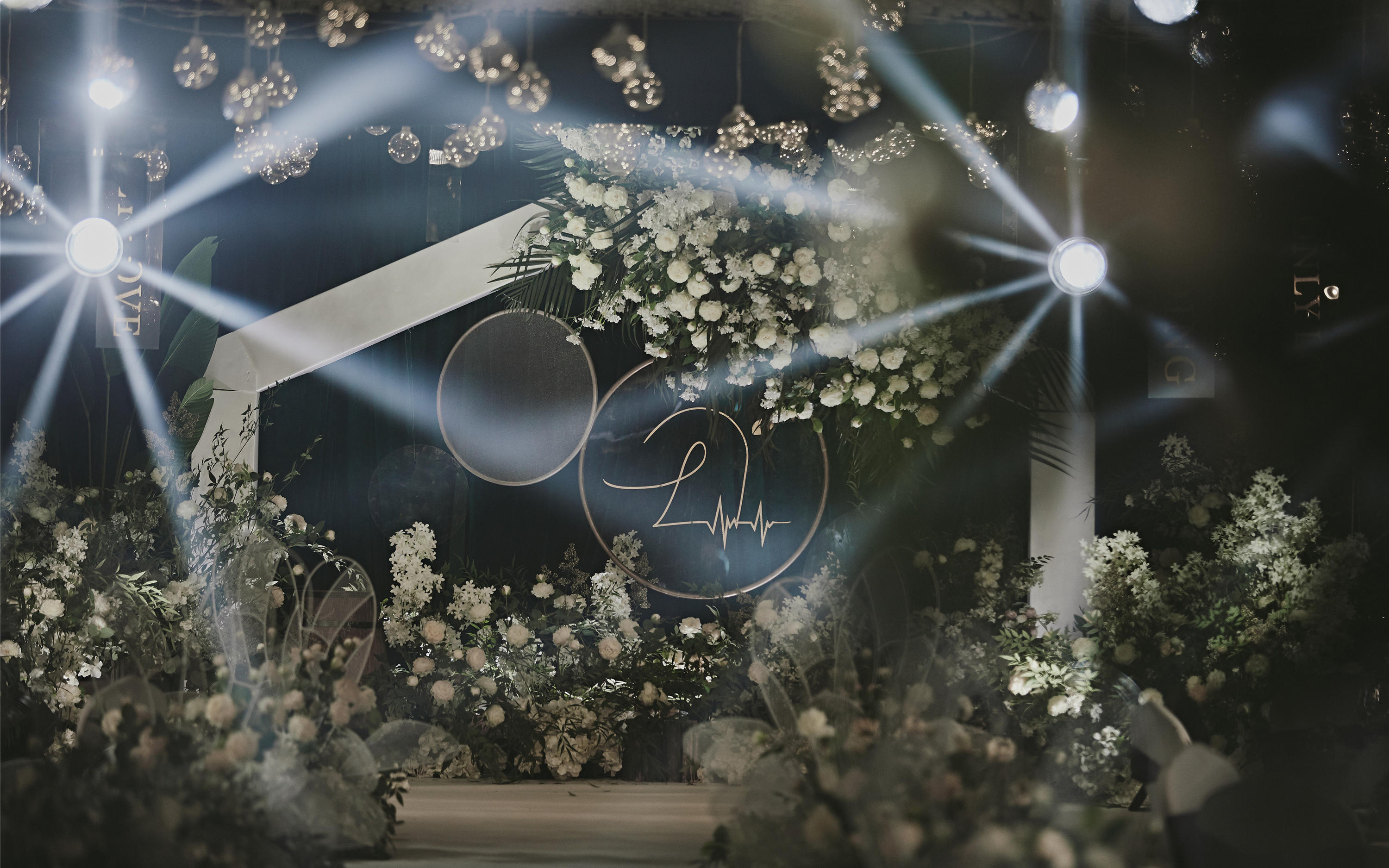 【拉菲婚礼】爆款大气高端白色婚礼限量抢购中~~~