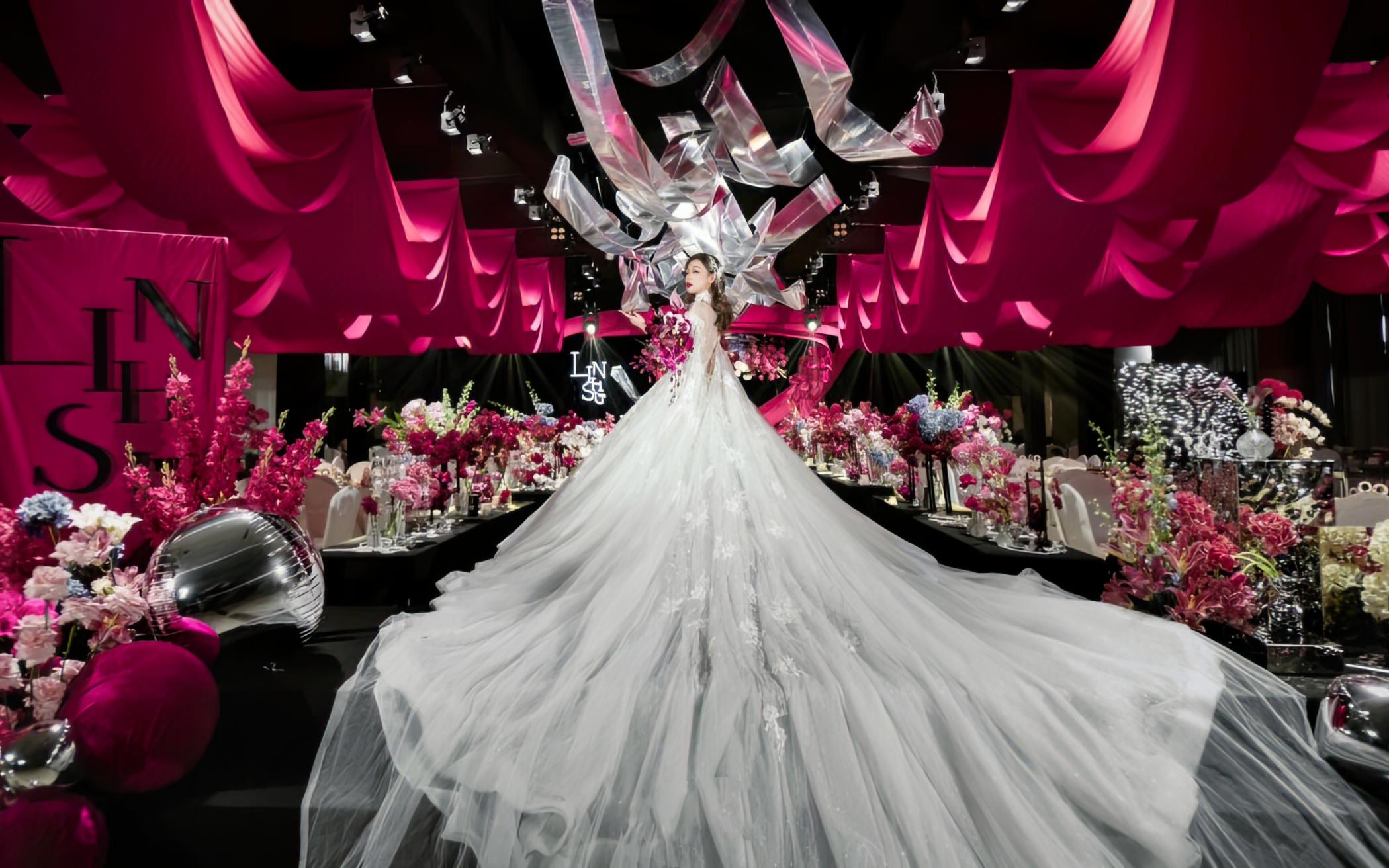 [景星门]韩式玫红色系吊顶婚礼