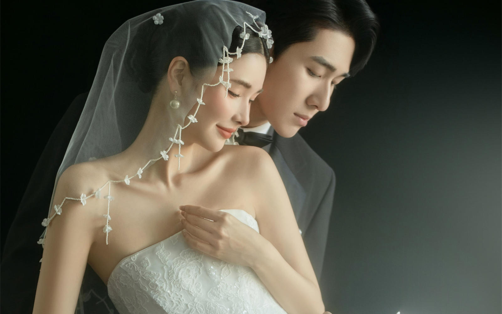 室内婚纱照｜把爱意，藏进每个温柔瞬间💕