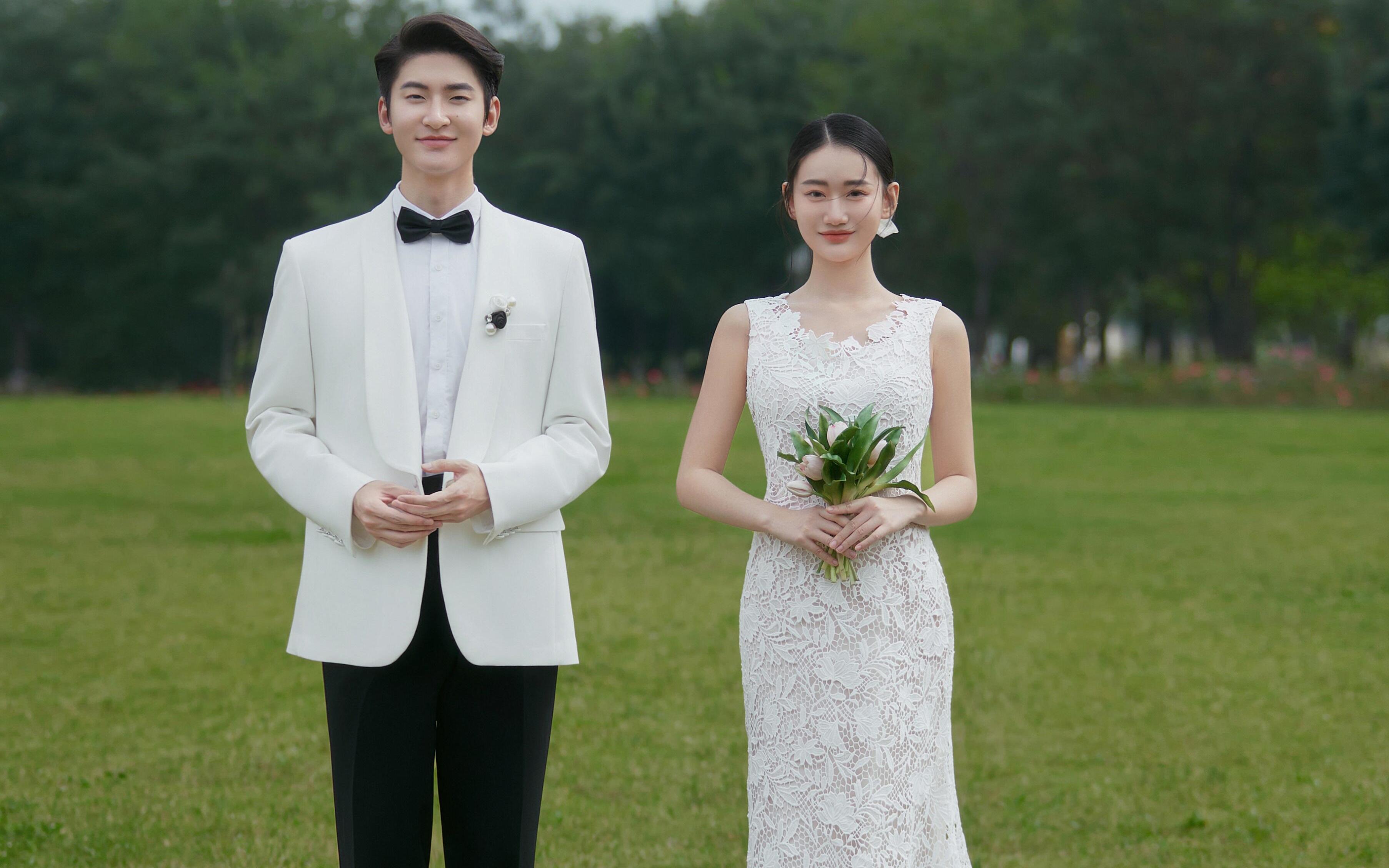 一整个美住  清新治愈的森系草坪婚纱照