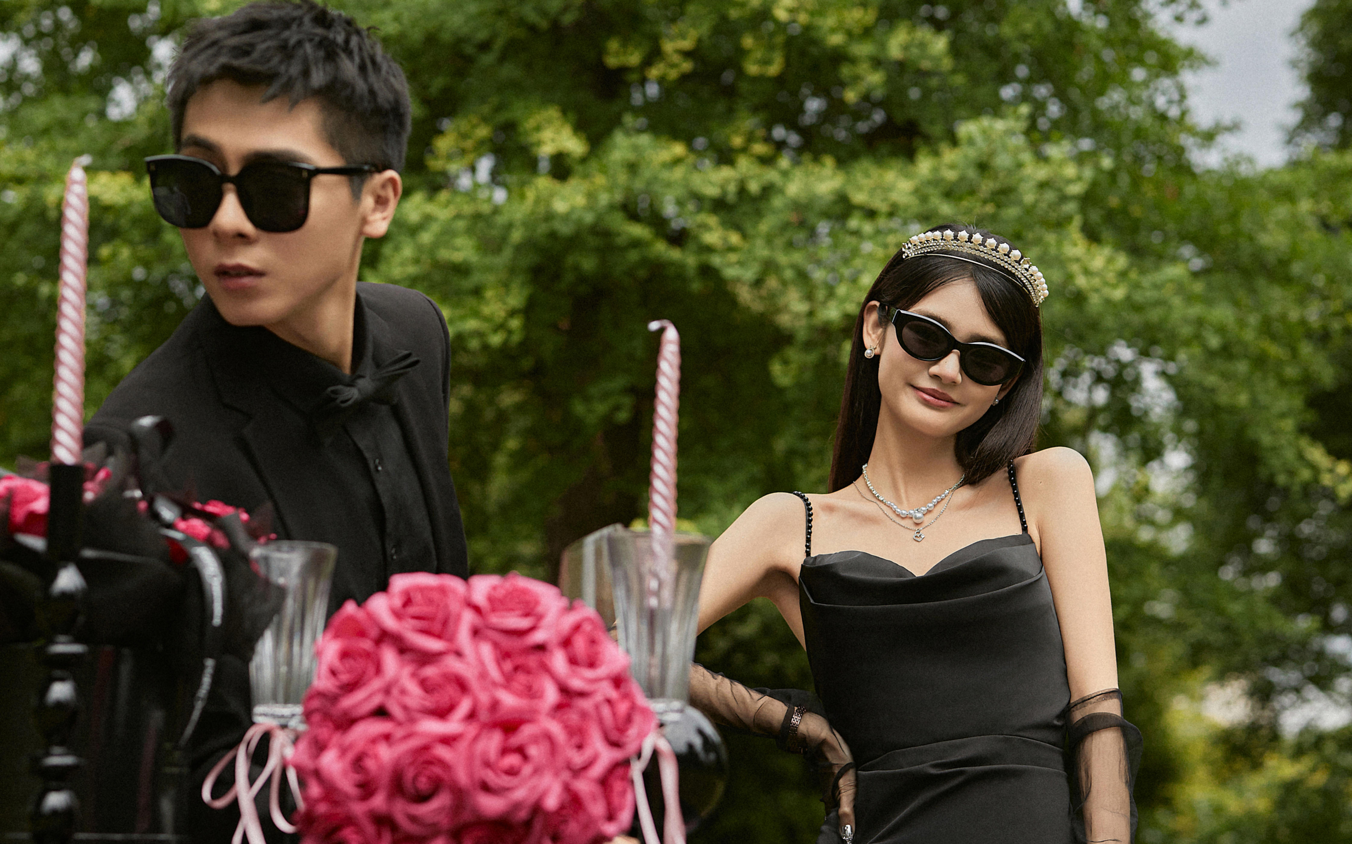 气质黑纱婚纱照