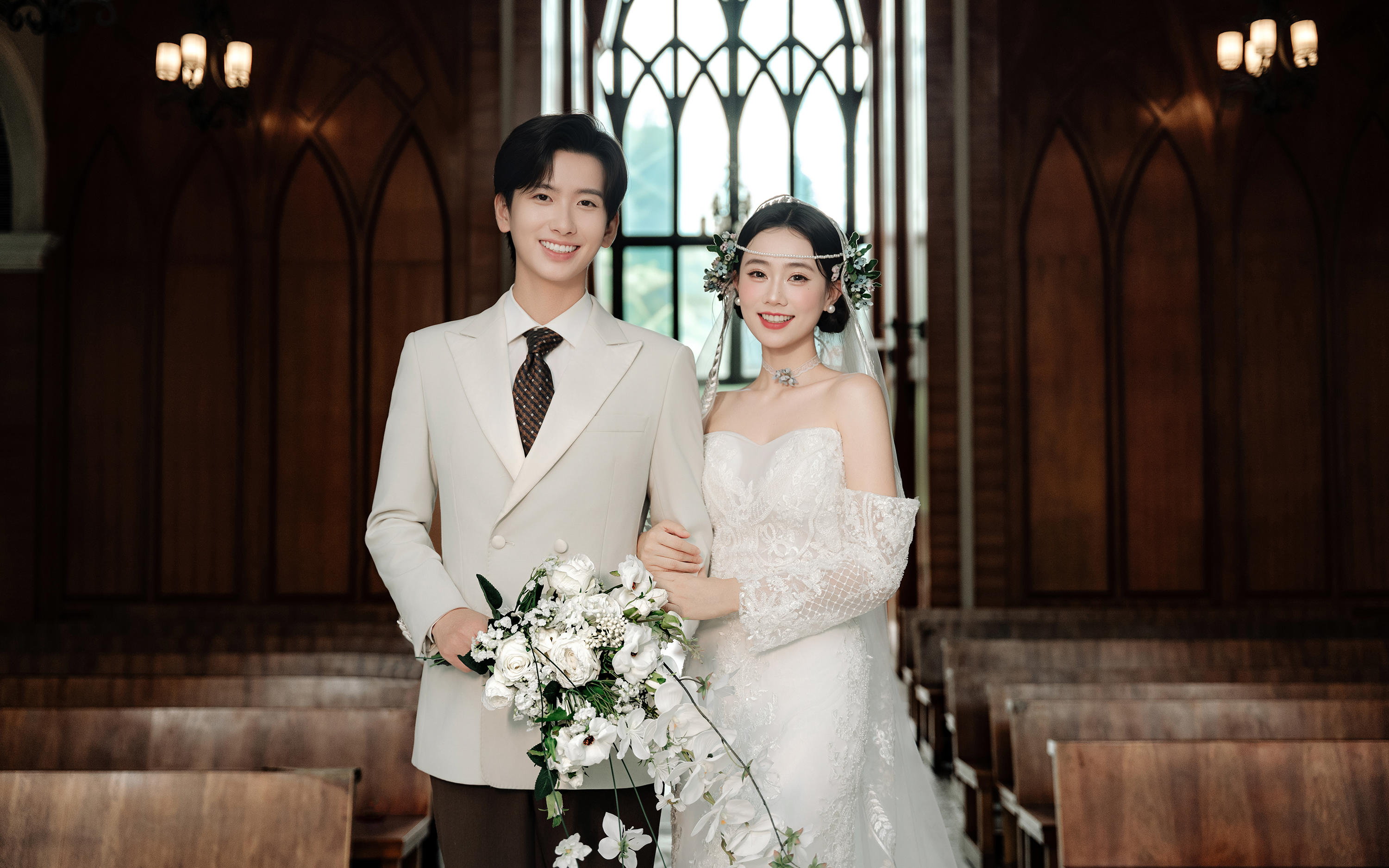 【米兰婚纱】元气告白|青春教堂婚纱照