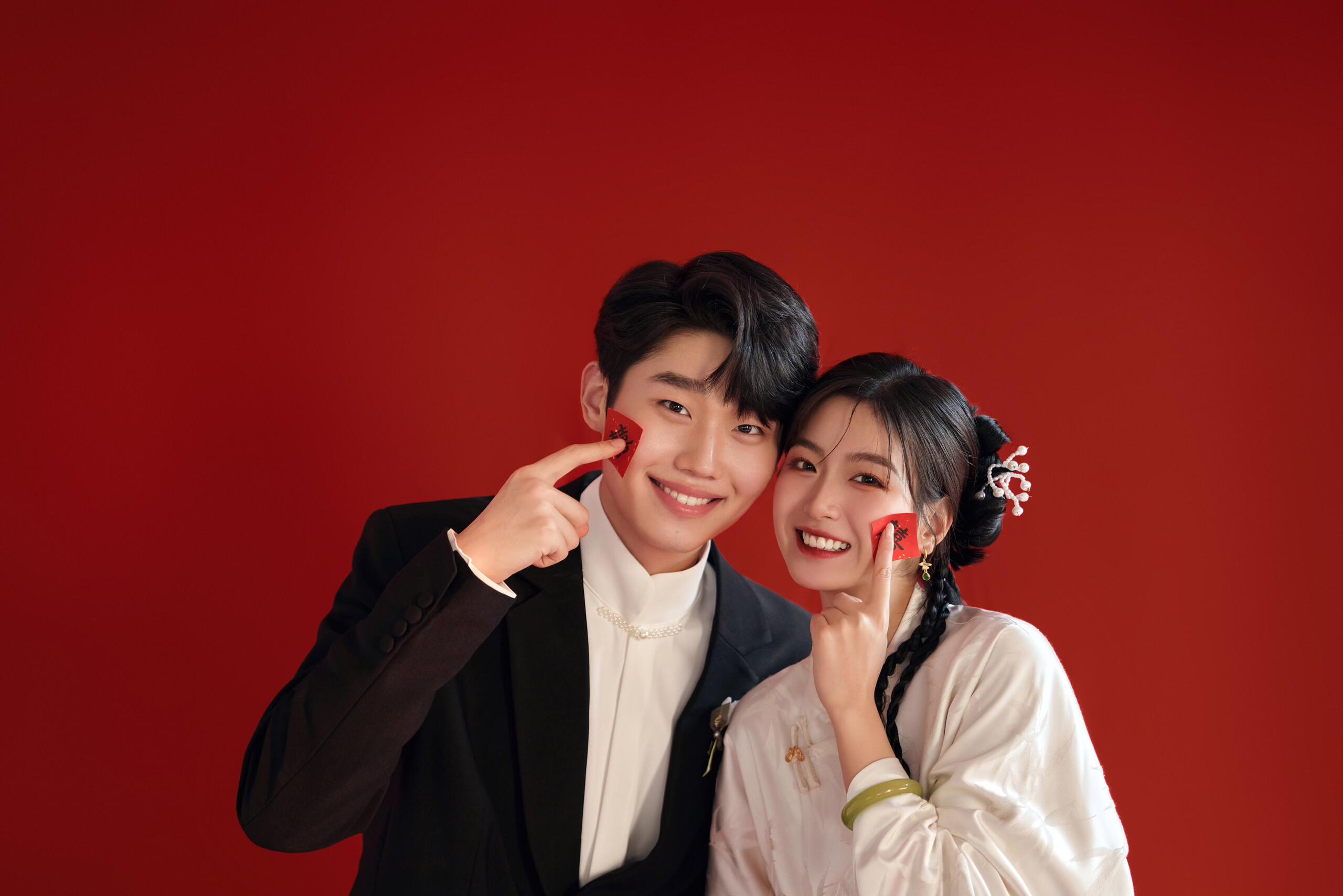 新中式喜嫁婚纱照
