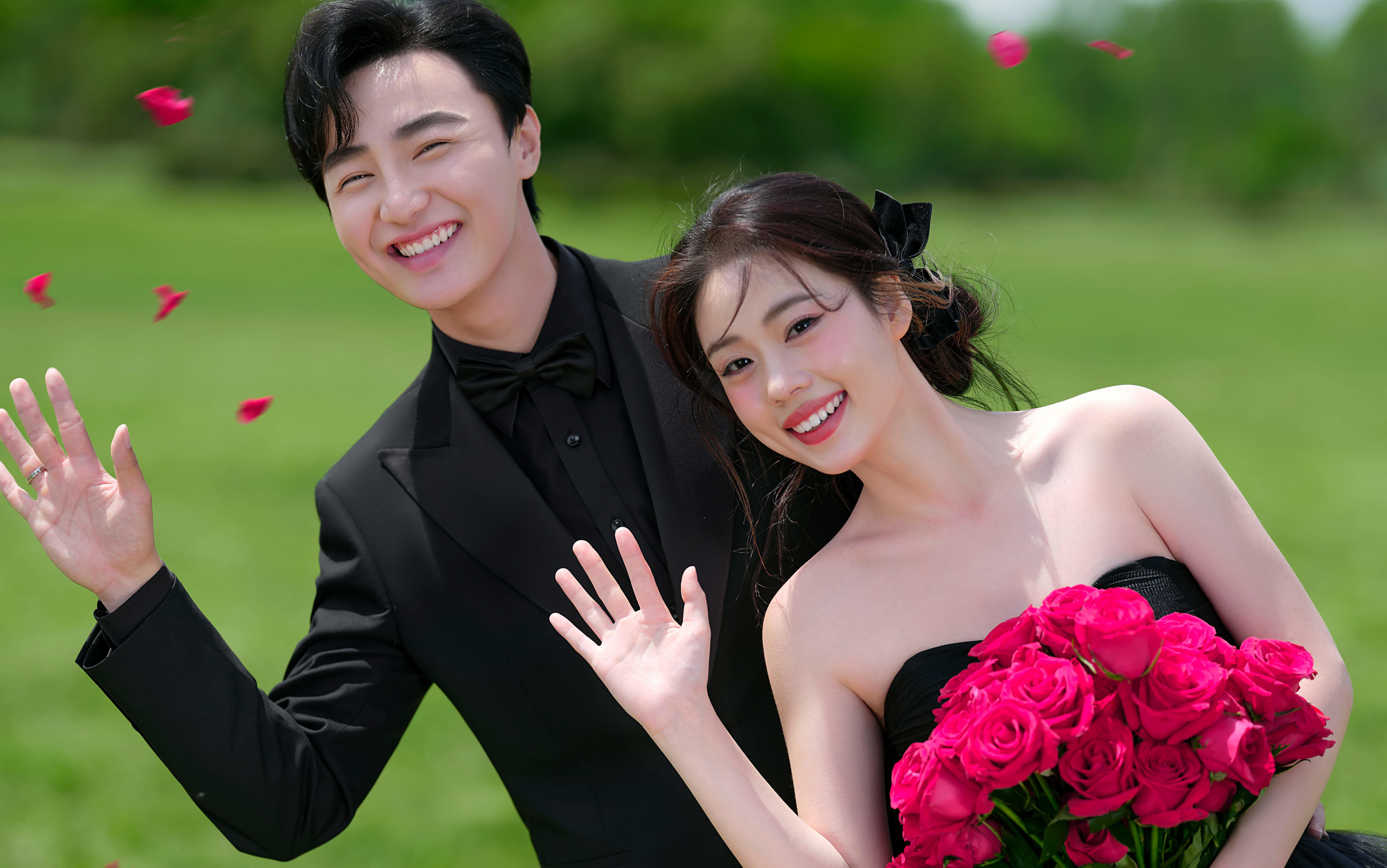 【D视觉摄影】这组婚纱照的小众高级感，谁看不心动