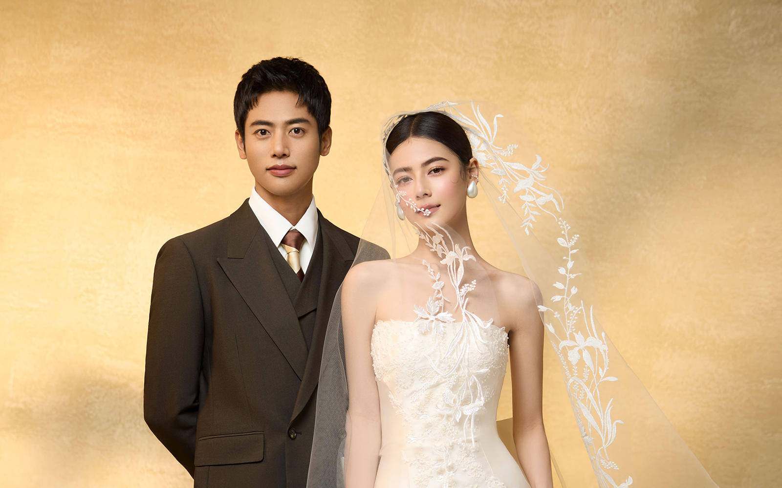 昆明婚紗照內(nèi)景婚紗照肖像婚紗照油畫婚紗照