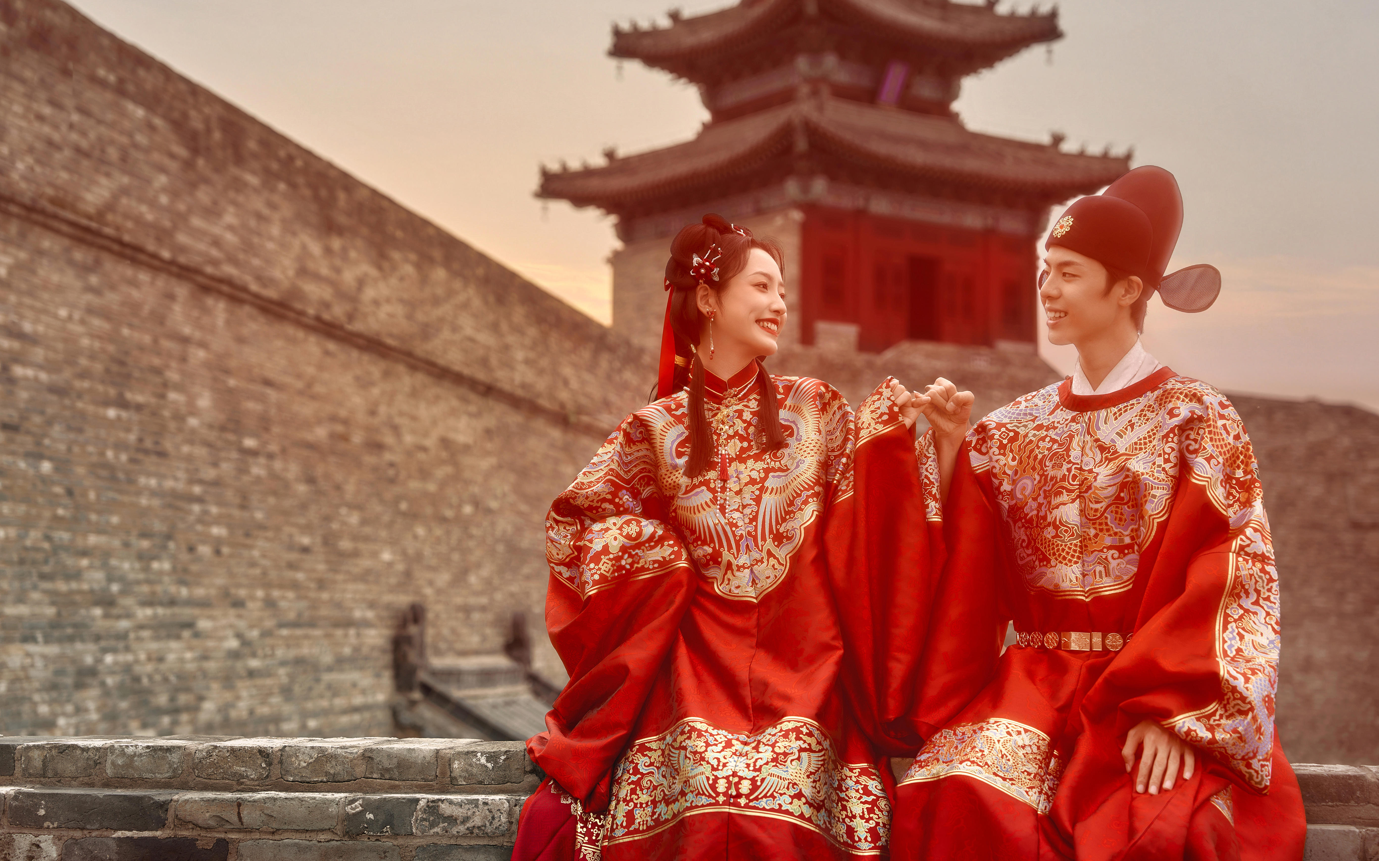 一襲紅妝?明制漢服婚照教你玩轉中國喜嫁
