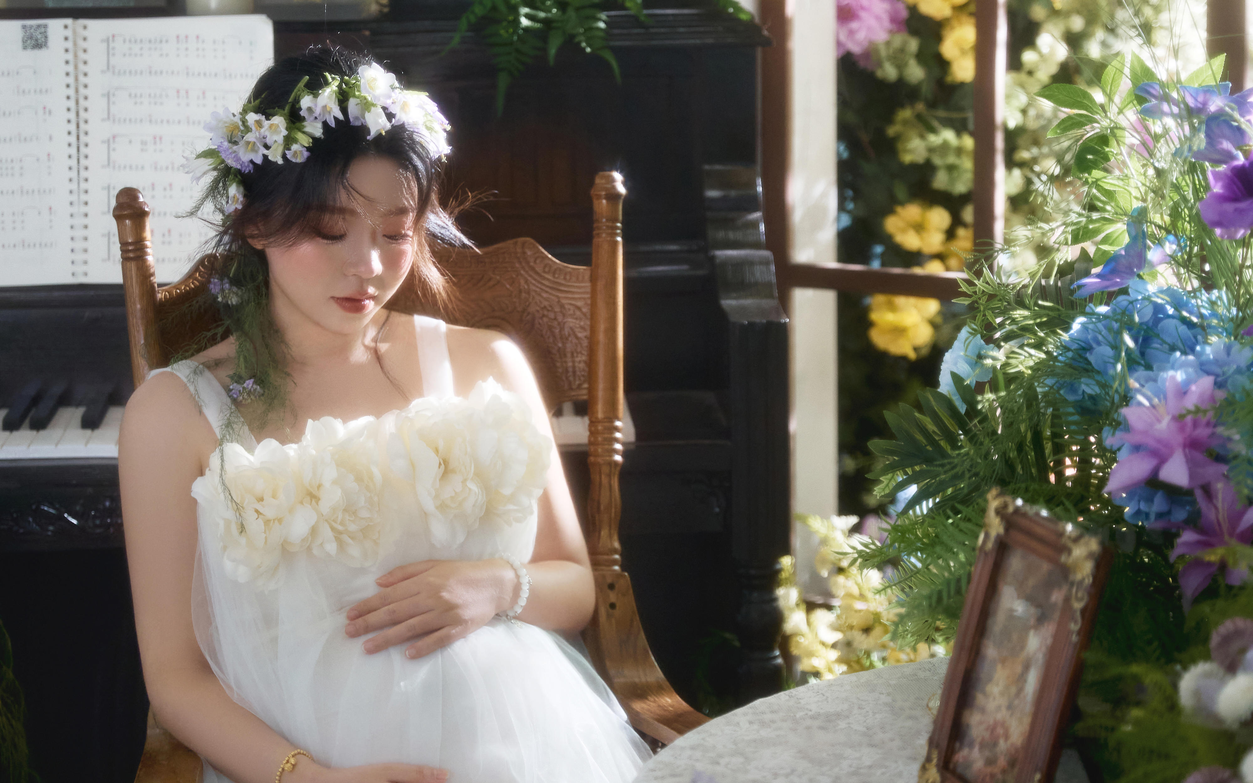花房孕妇照