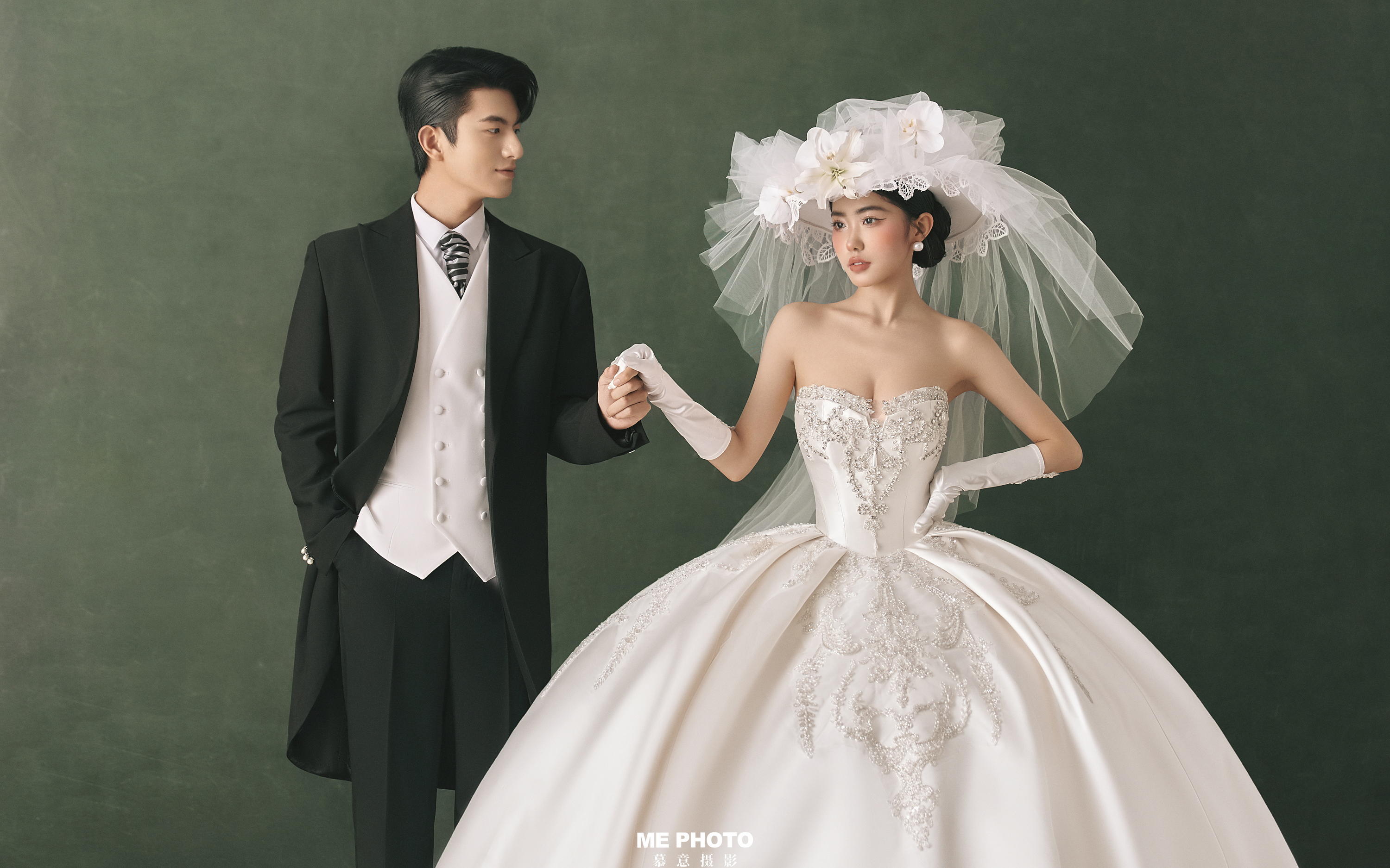 法式简约婚纱照